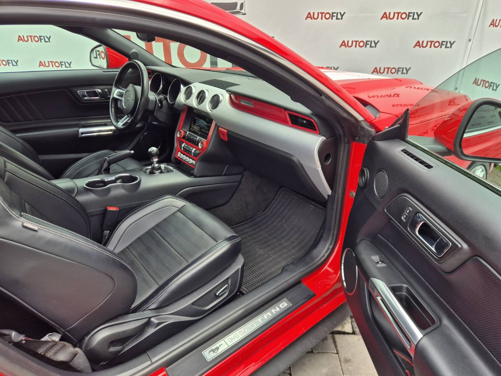 Ford Mustang 2.3 EcoBoost Coupe, ručni mjenjač, Kamera, Koža, 19", fotografija 13
