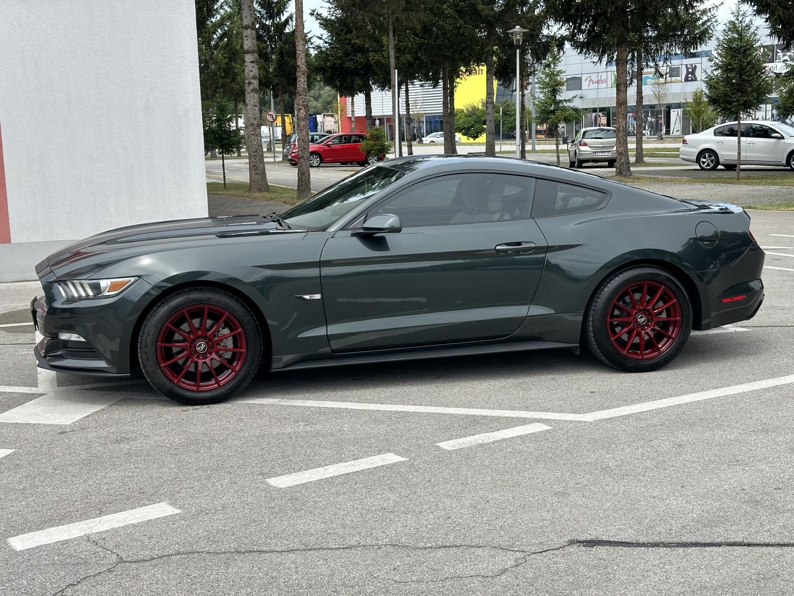 Ford Mustang 3,7 automatik V6,zamjene za motor ducati,bmw, fotografija 3