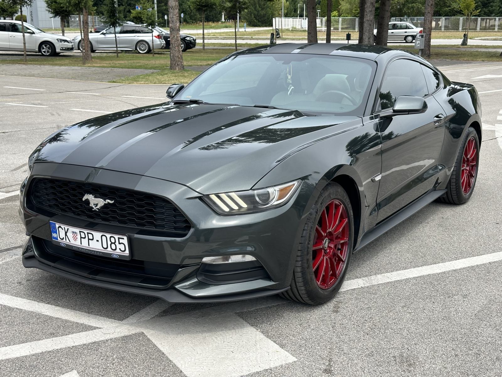 Ford Mustang 3,7 automatik V6,zamjene za motor ducati,bmw, fotografija 2