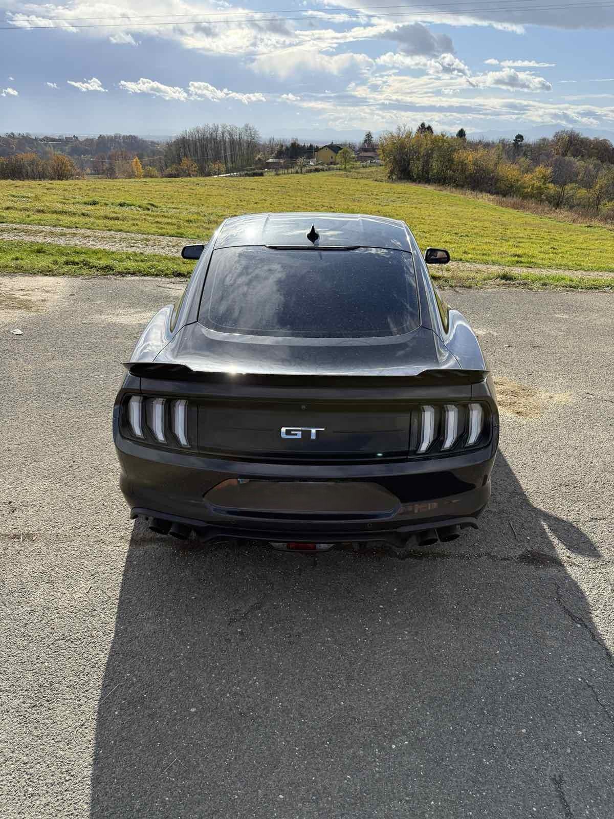 Ford Mustang 5,0 V8 automatik, fotografija 10