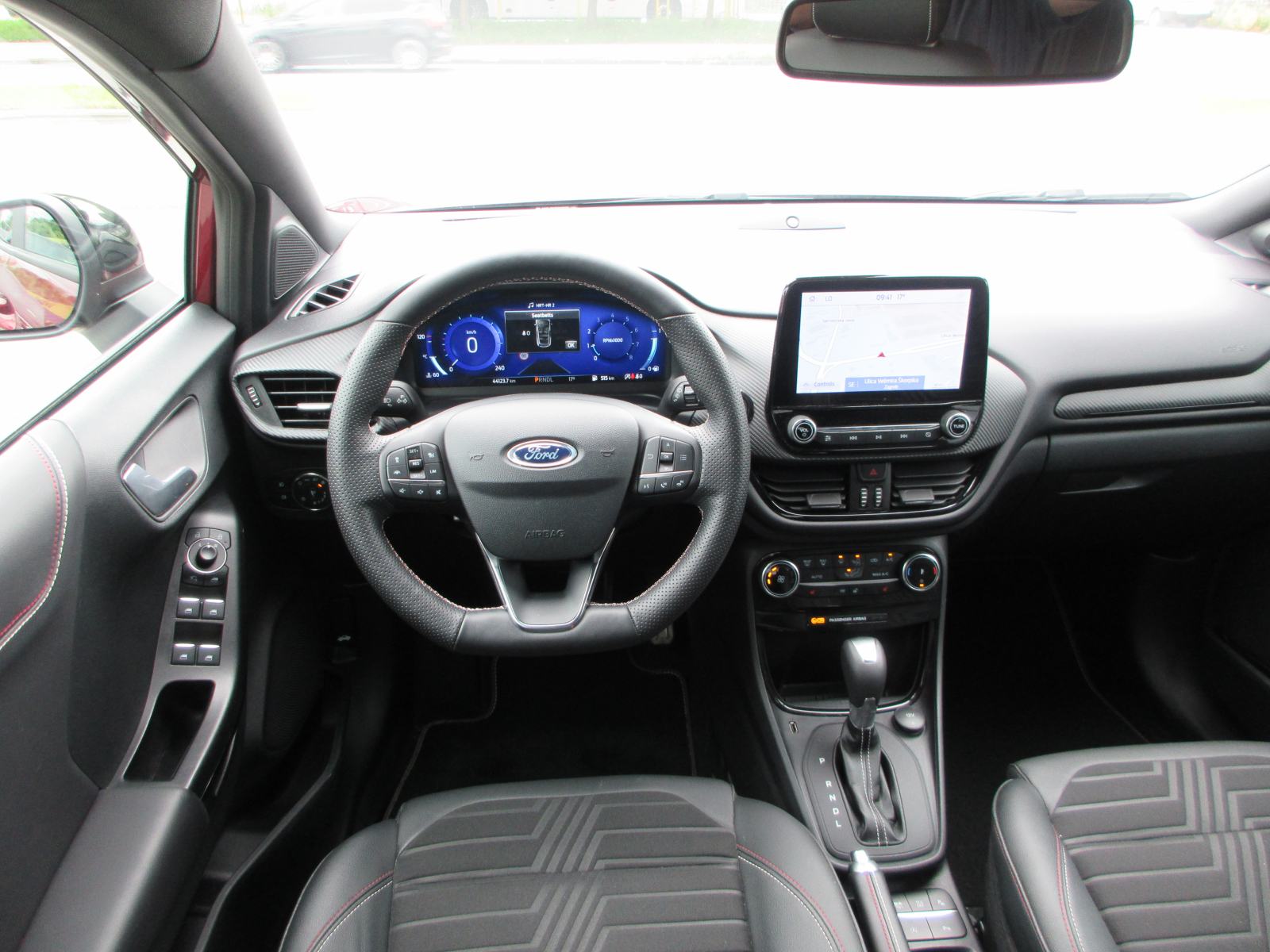 Ford Puma 1,0 EcoBoost Automatik,155Ks,ST-Line,HR Auto,11/23,Tooop,., fotografija 7