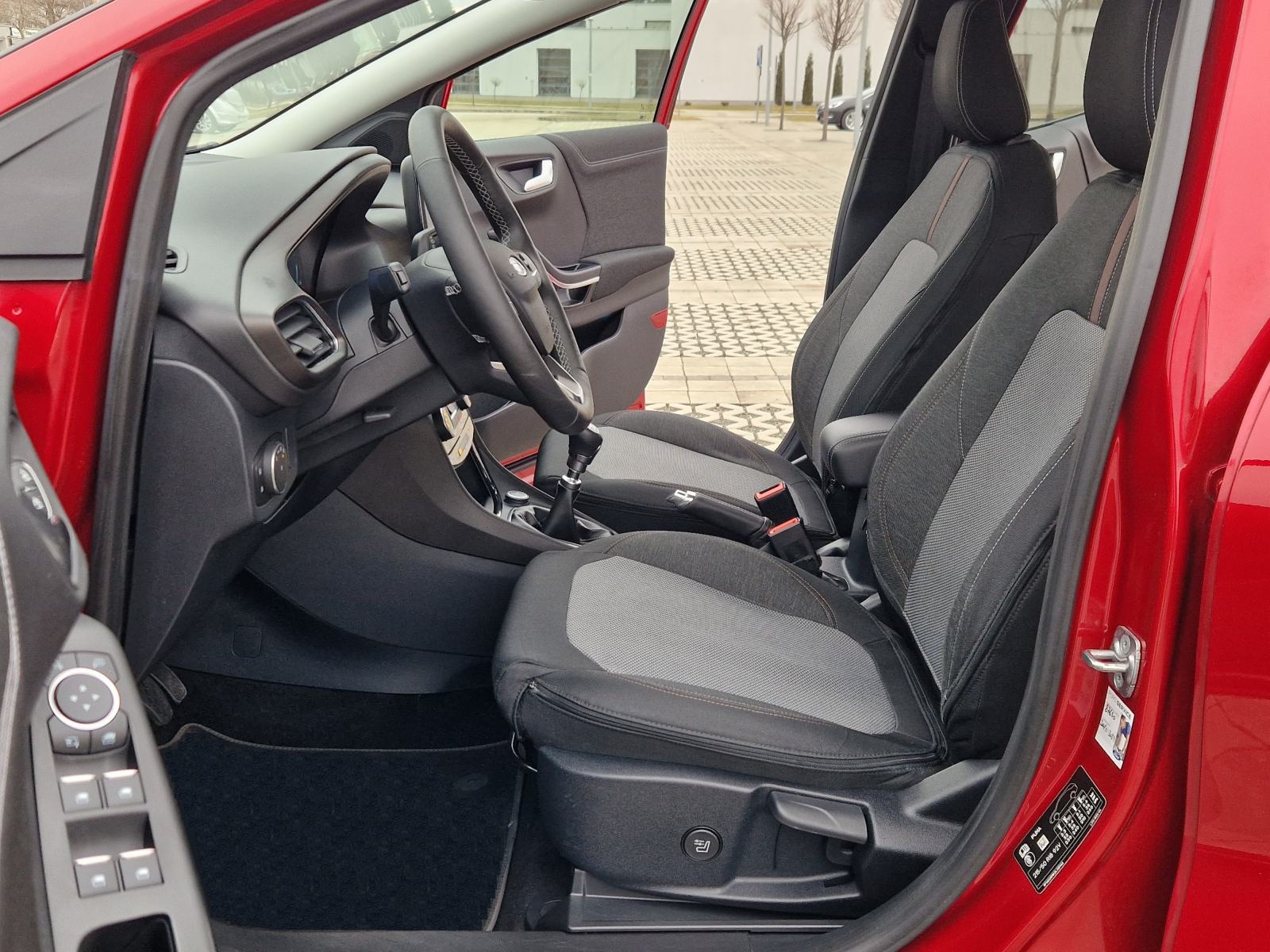 FORD PUMA 1.0 ECOBOOST HYBRID TITANIUM-X - BOGATA OPREMA - ATRAKTIVNA, fotografija 12