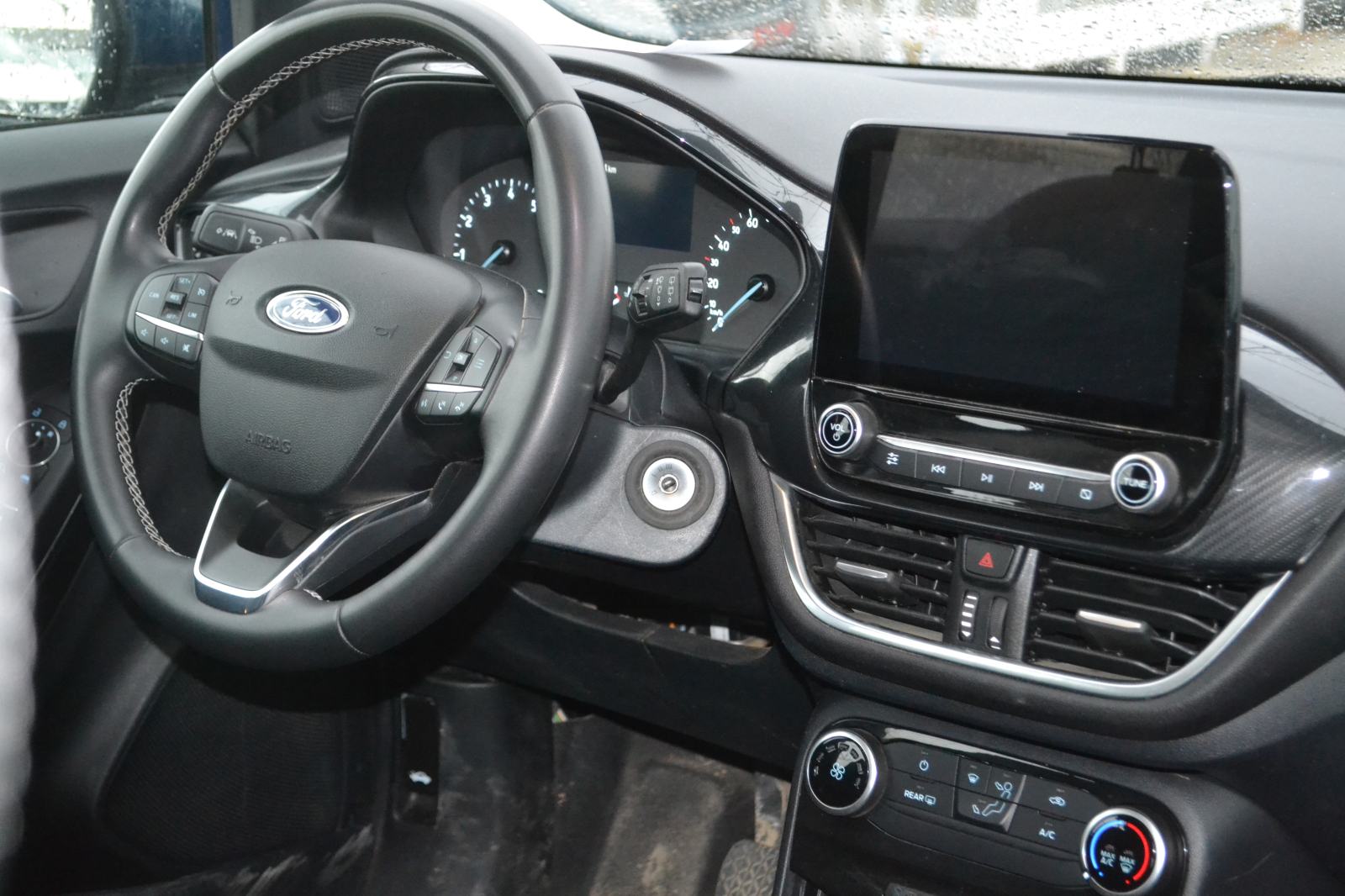 Ford Puma 1,0 EcoBoost Titanium *** rata 185€ BEZ UČEŠĆA *** SERVISNA, fotografija 8