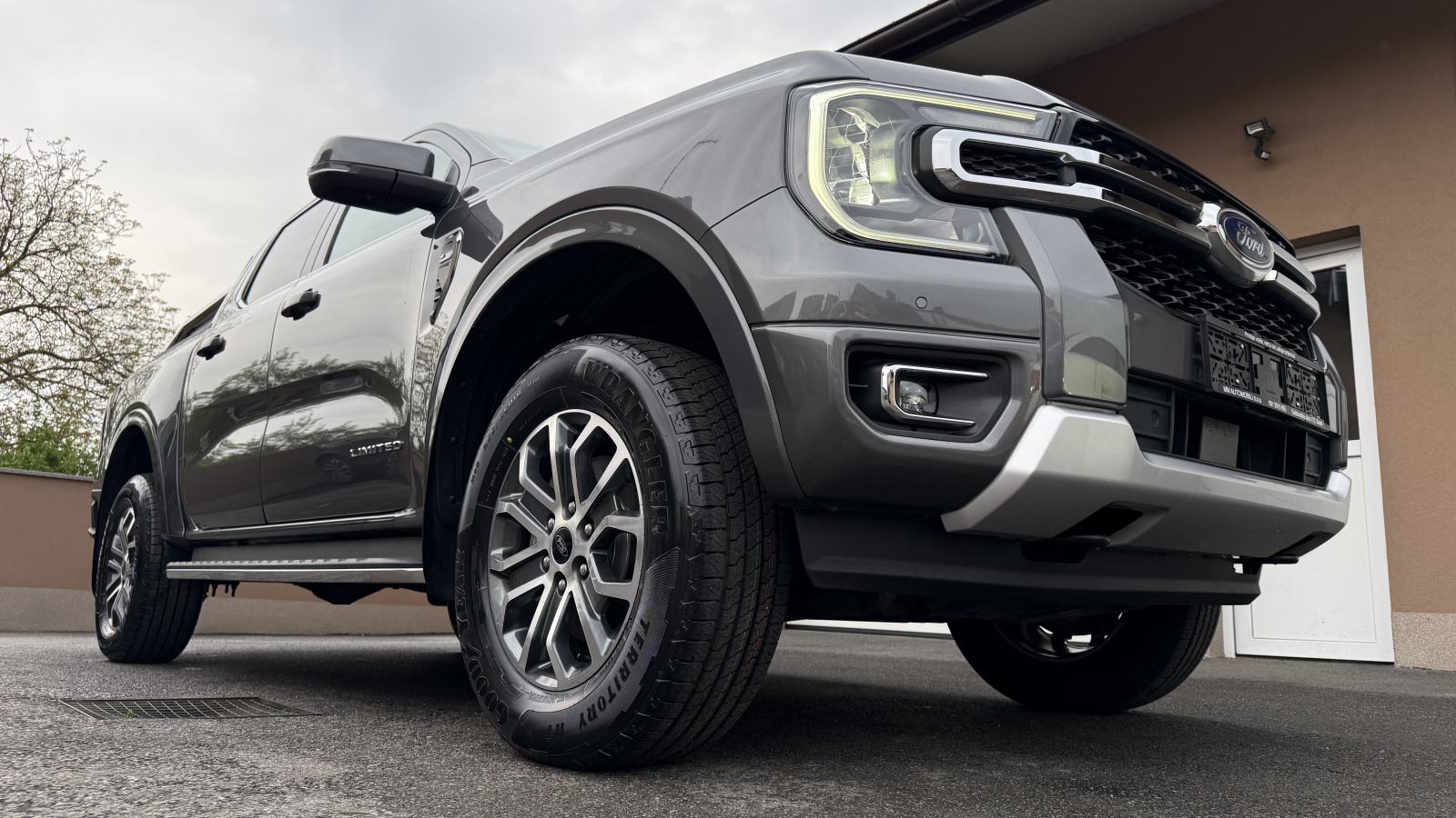Ford Ranger LIMITED 2.0tdci Biturbo,automatik,NAVI,KAMERA,KOŽA,u PDV-u, fotografija 10