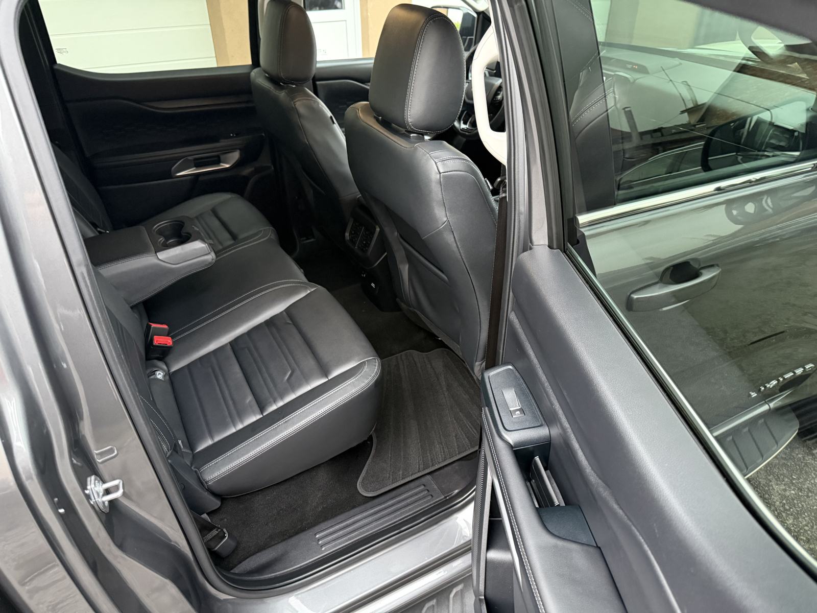 Ford Ranger LIMITED 2.0tdci Biturbo,automatik,NAVI,KAMERA,KOŽA,u PDV-u, fotografija 8