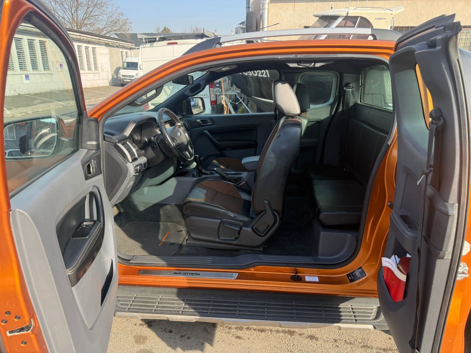 Ford Ranger WILDTRAK automatik 38000km, fotografija 8