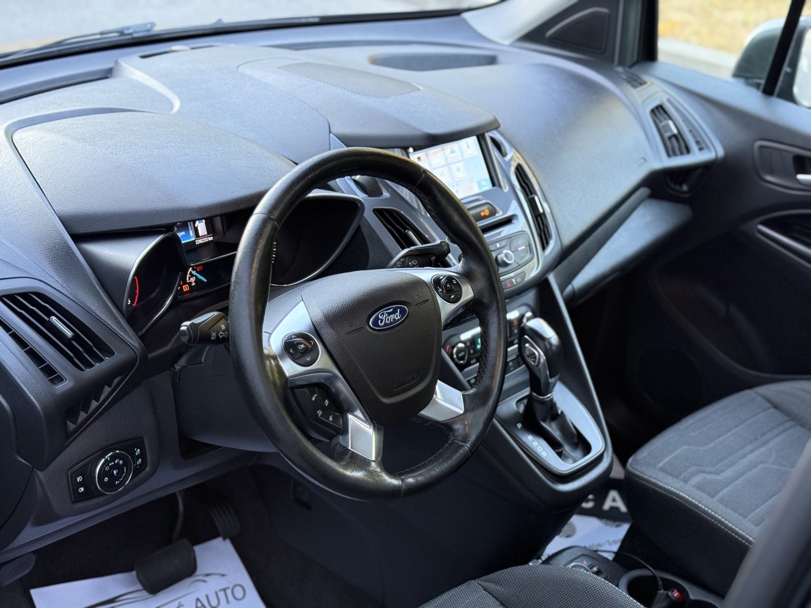 Ford Tourneo Connect 1,5 TDCi 120 KS AUTOMATIK FULL PANORAMA 7 SJEDALA, pogled izvana - slika 3