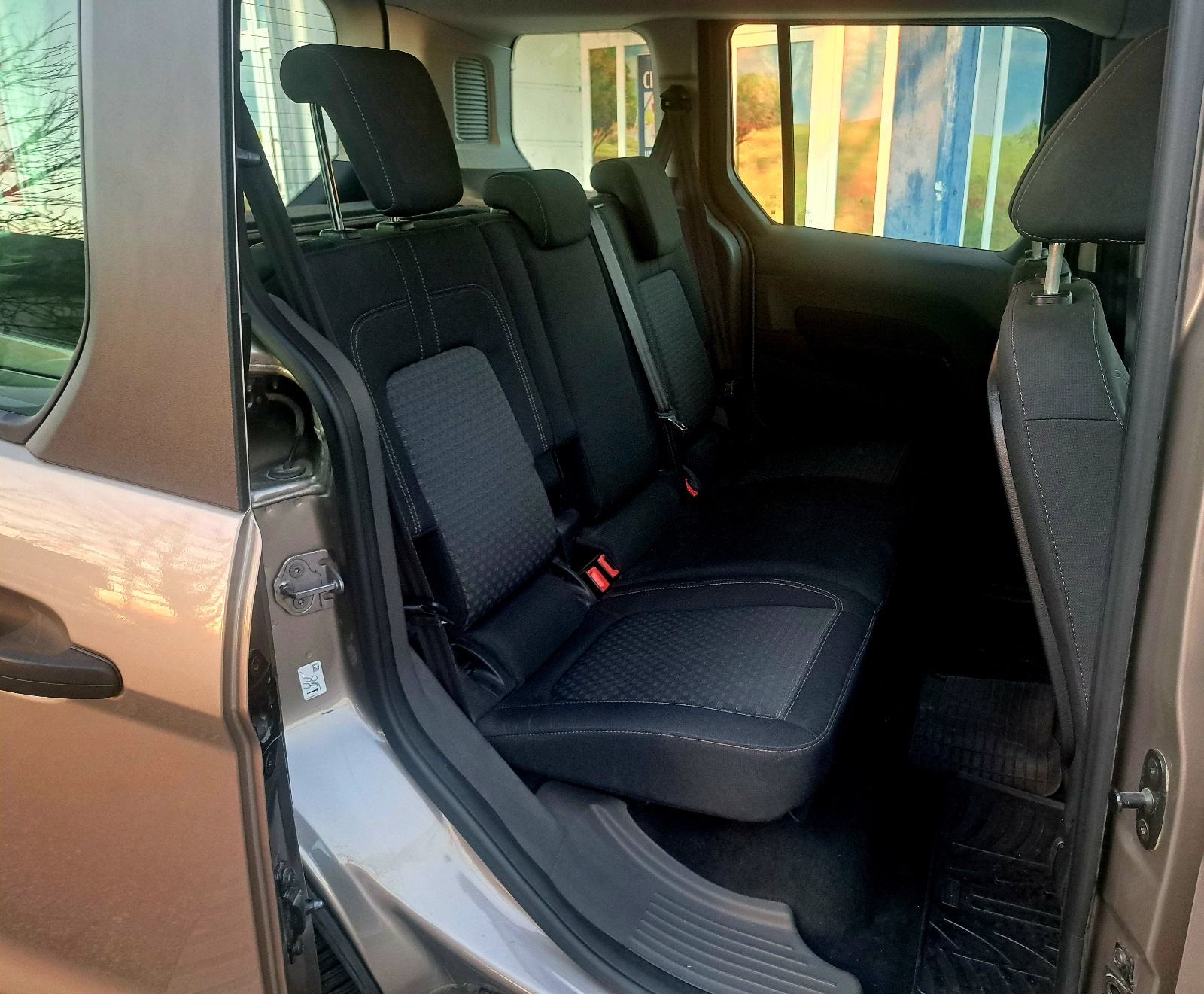 Ford Tourneo Connect 1.5 tdci /120 ks⭐️TOP STANJE⭐️Jamstvo do 2 god⭐️, fotografija 15