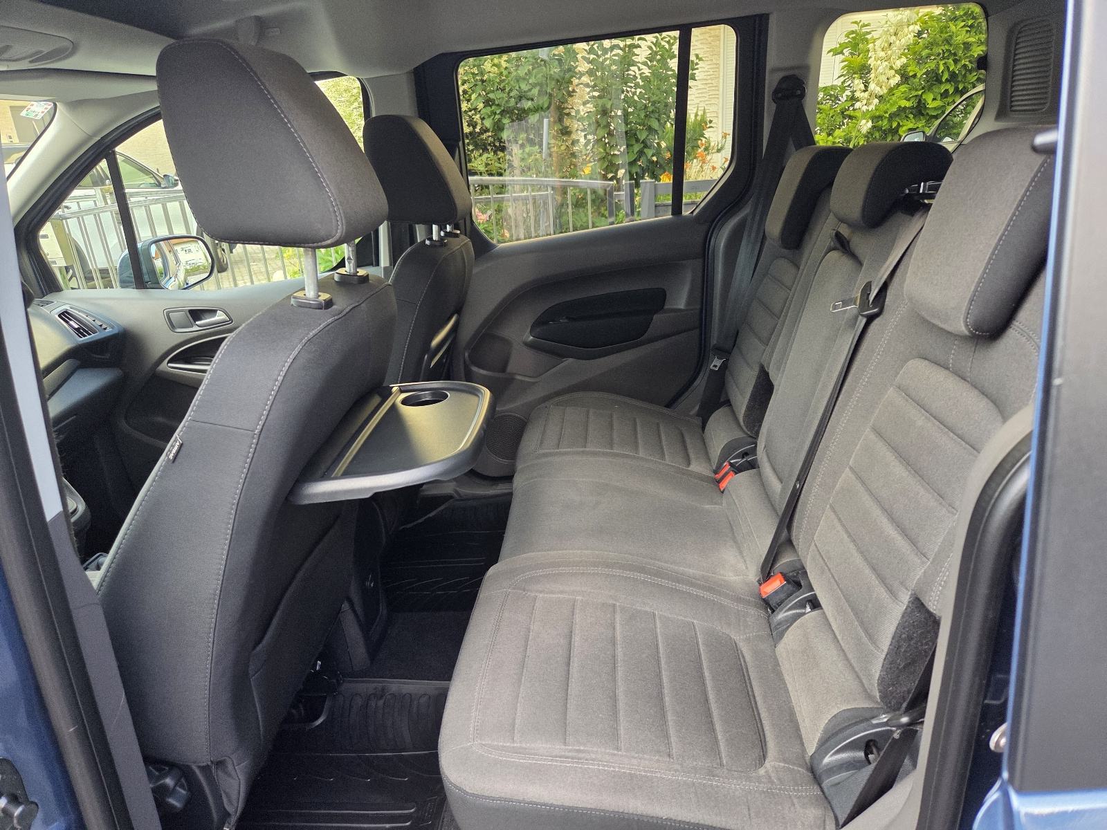 Ford Tourneo Connect 1,5 TDCi automatik Titanium, fotografija 13