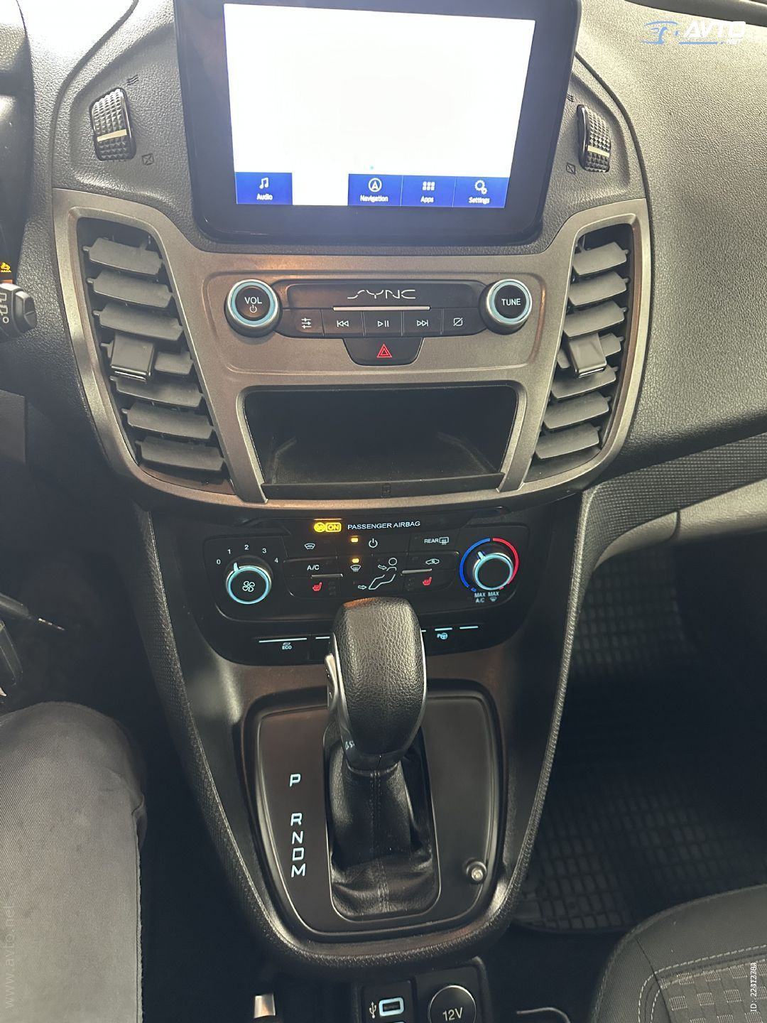 Ford Tourneo Connect 1,5 TDCi L2 Autm.88kW.NIJEMAČKI+4 GUME.KAMERA.GRI, fotografija 18