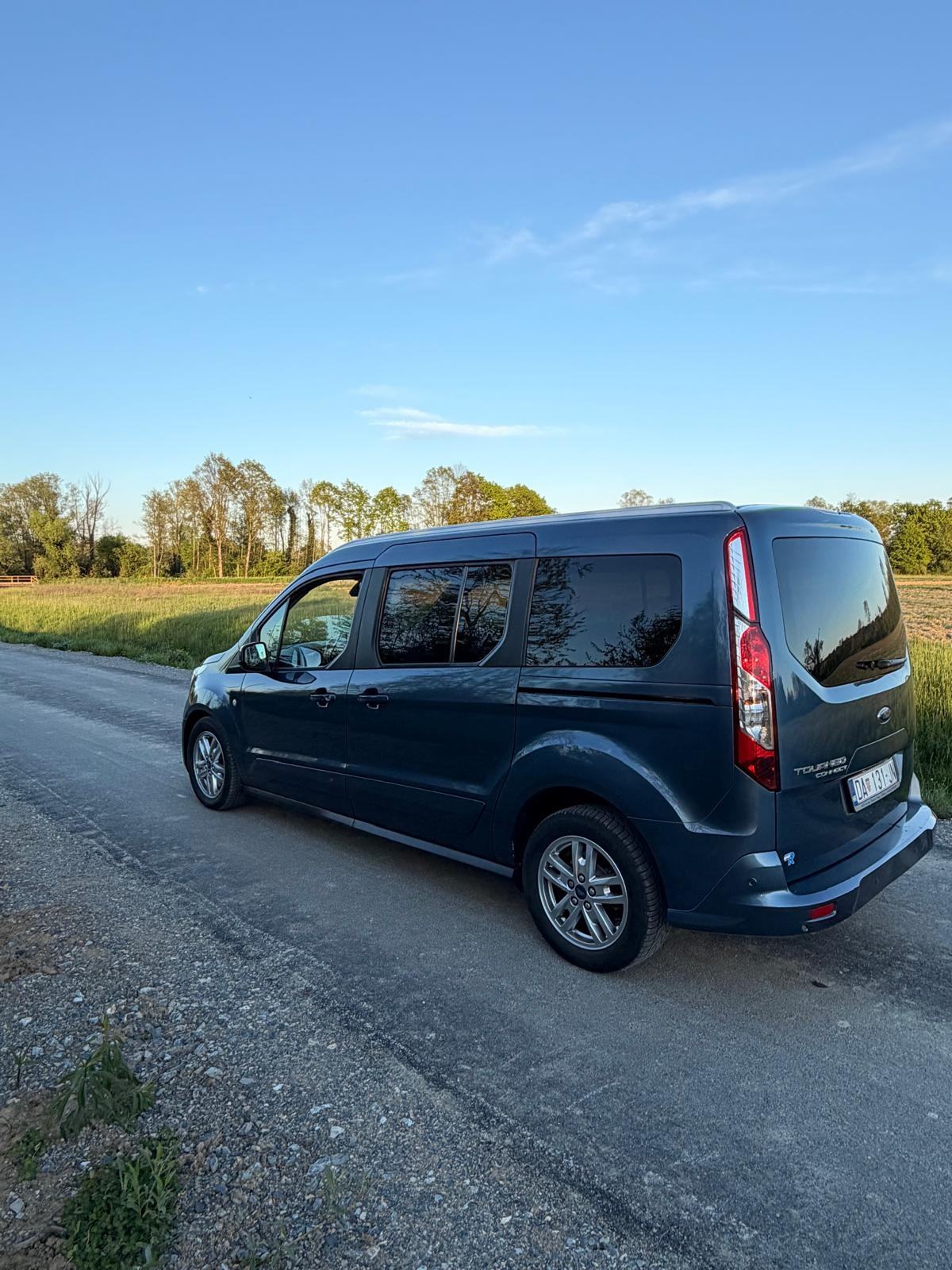 Ford Tourneo Connect 1,5 TDCi *Maxi *7 sjedala *2019.g., fotografija 3