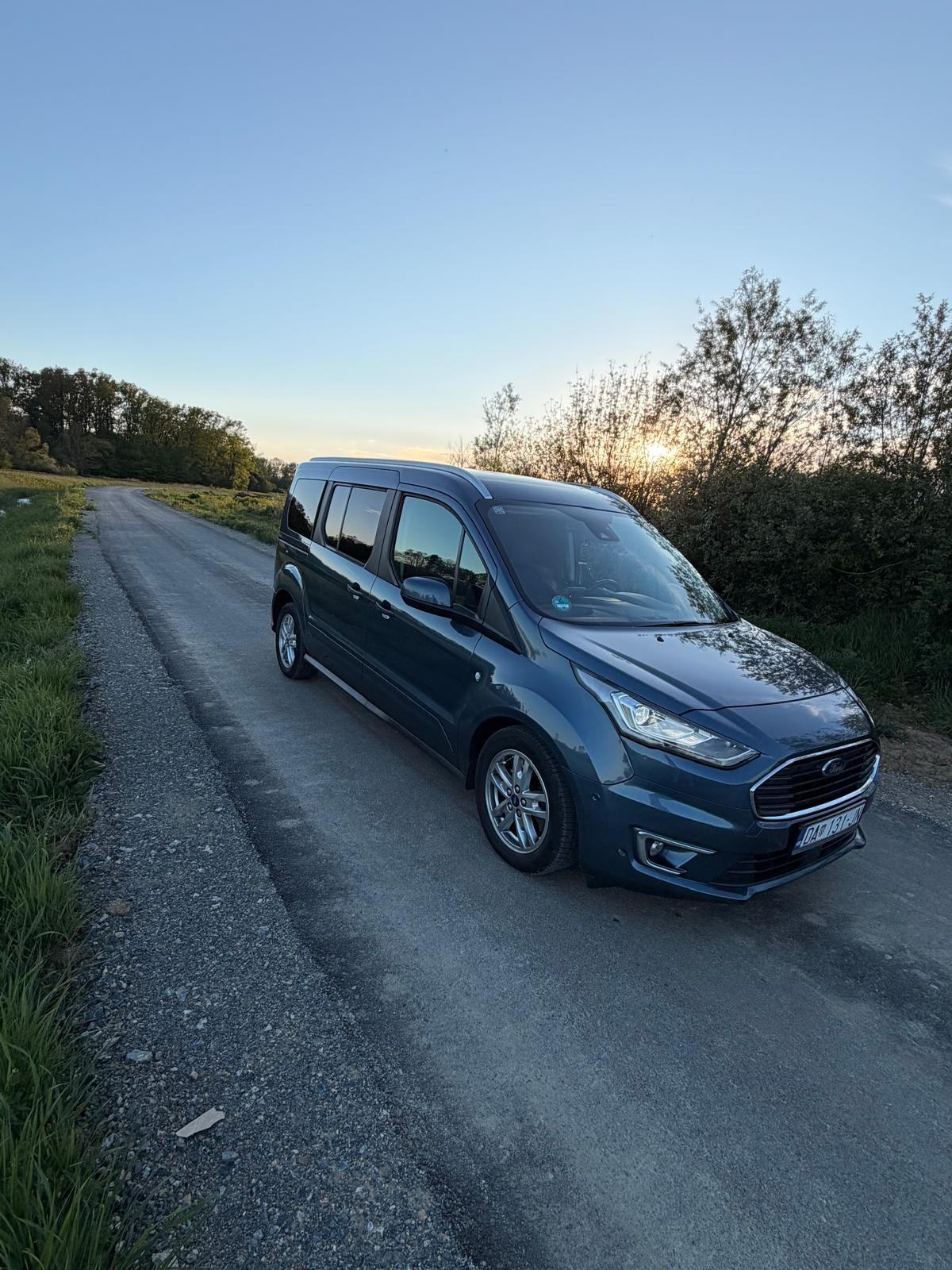 Ford Tourneo Connect 1,5 TDCi *Maxi *7 sjedala *2019.g., fotografija 5