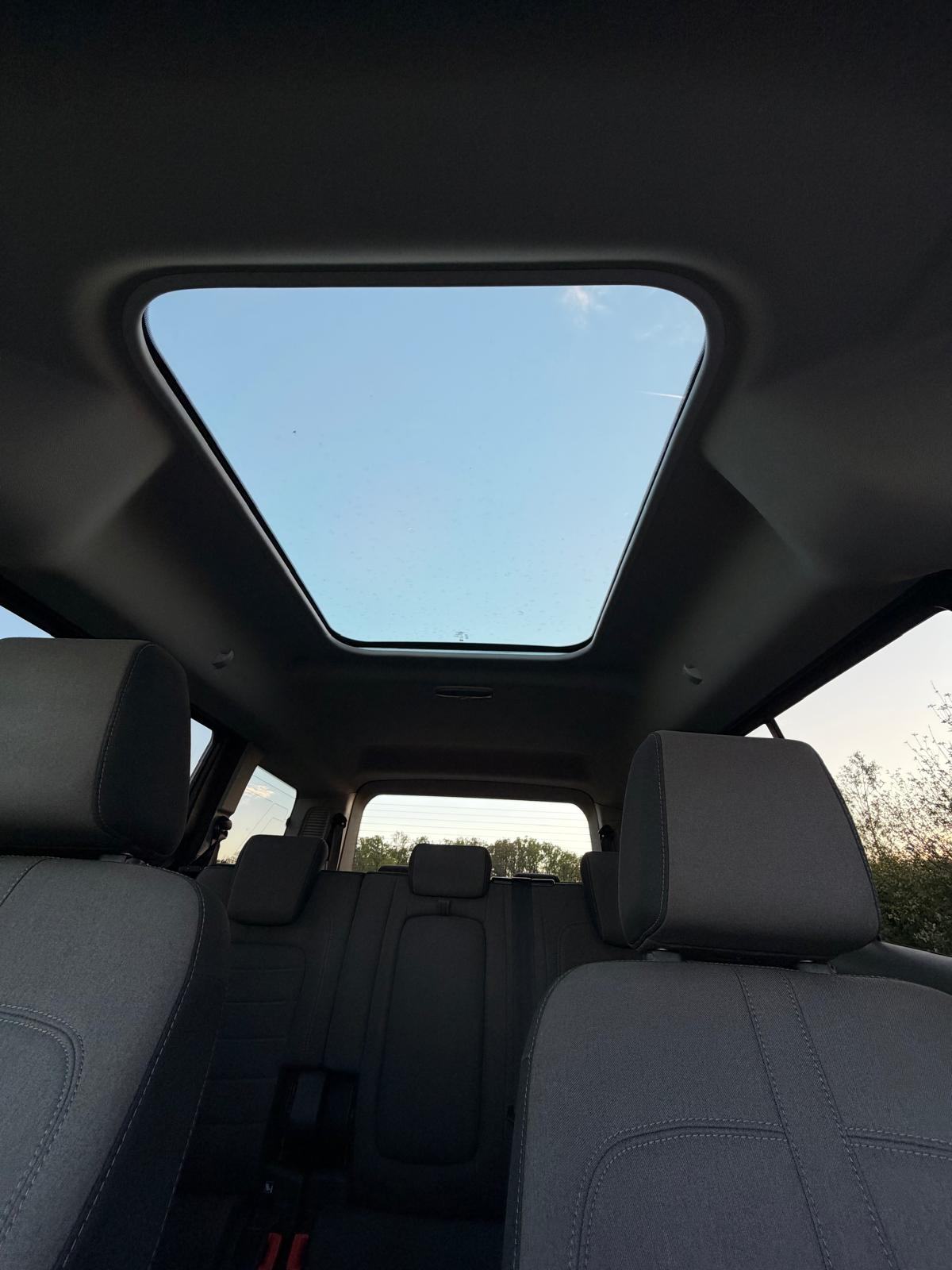 Ford Tourneo Connect 1,5 TDCi *Maxi *7 sjedala *2019.g., fotografija 9