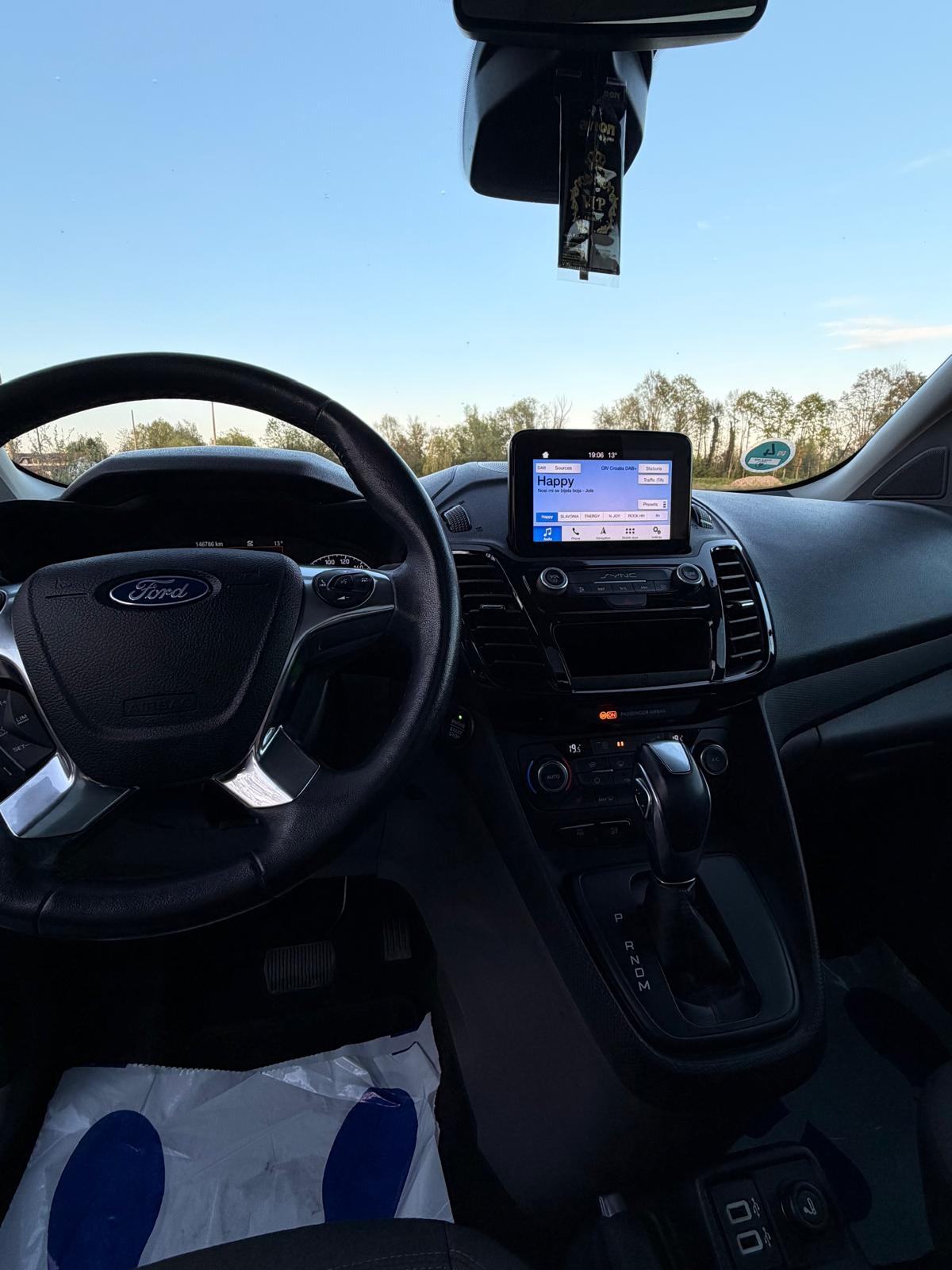 Ford Tourneo Connect 1,5 TDCi *Maxi *7 sjedala *2019.g., fotografija 10