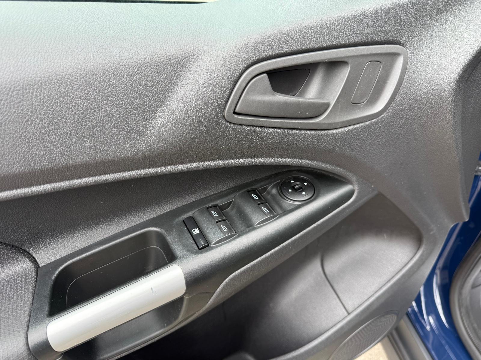 Ford Tourneo Connect 1,5 TDCi*PUTNICKI*TOP STANJE*, fotografija 15