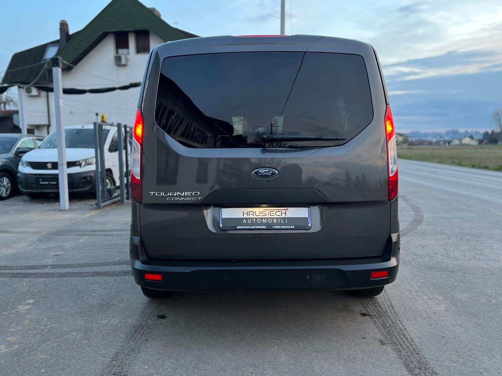 Ford Tourneo Connect 1,5 TDCi, fotografija 6