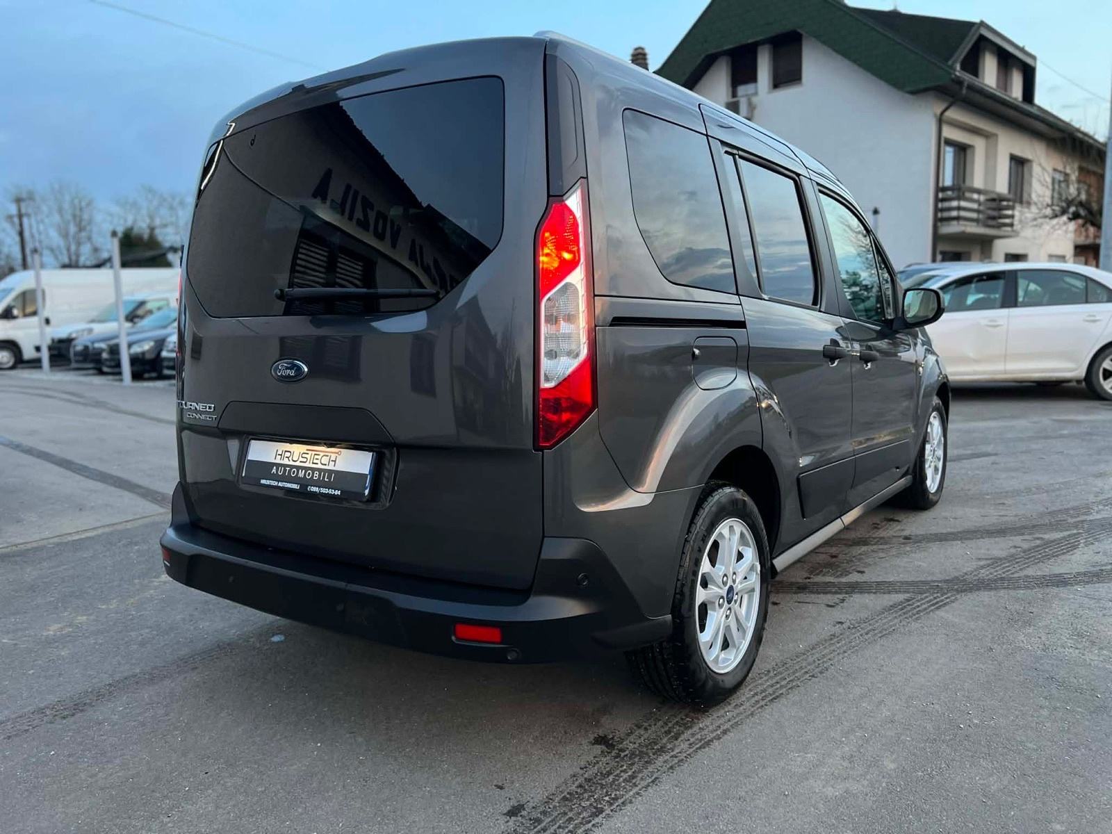 Ford Tourneo Connect 1,5 TDCi, fotografija 7