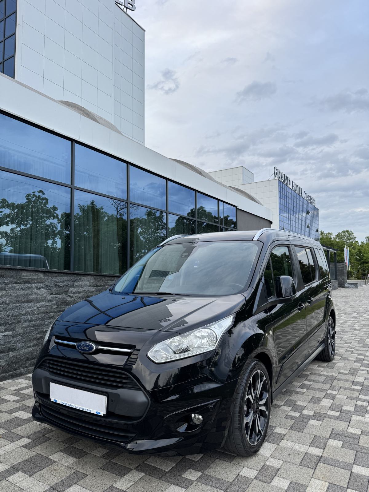 FORD TOURNEO MAXI*PDV* M1*6 SJEDALA PANORAMA*FULL*POKRETNA RADIONA !!, fotografija 4