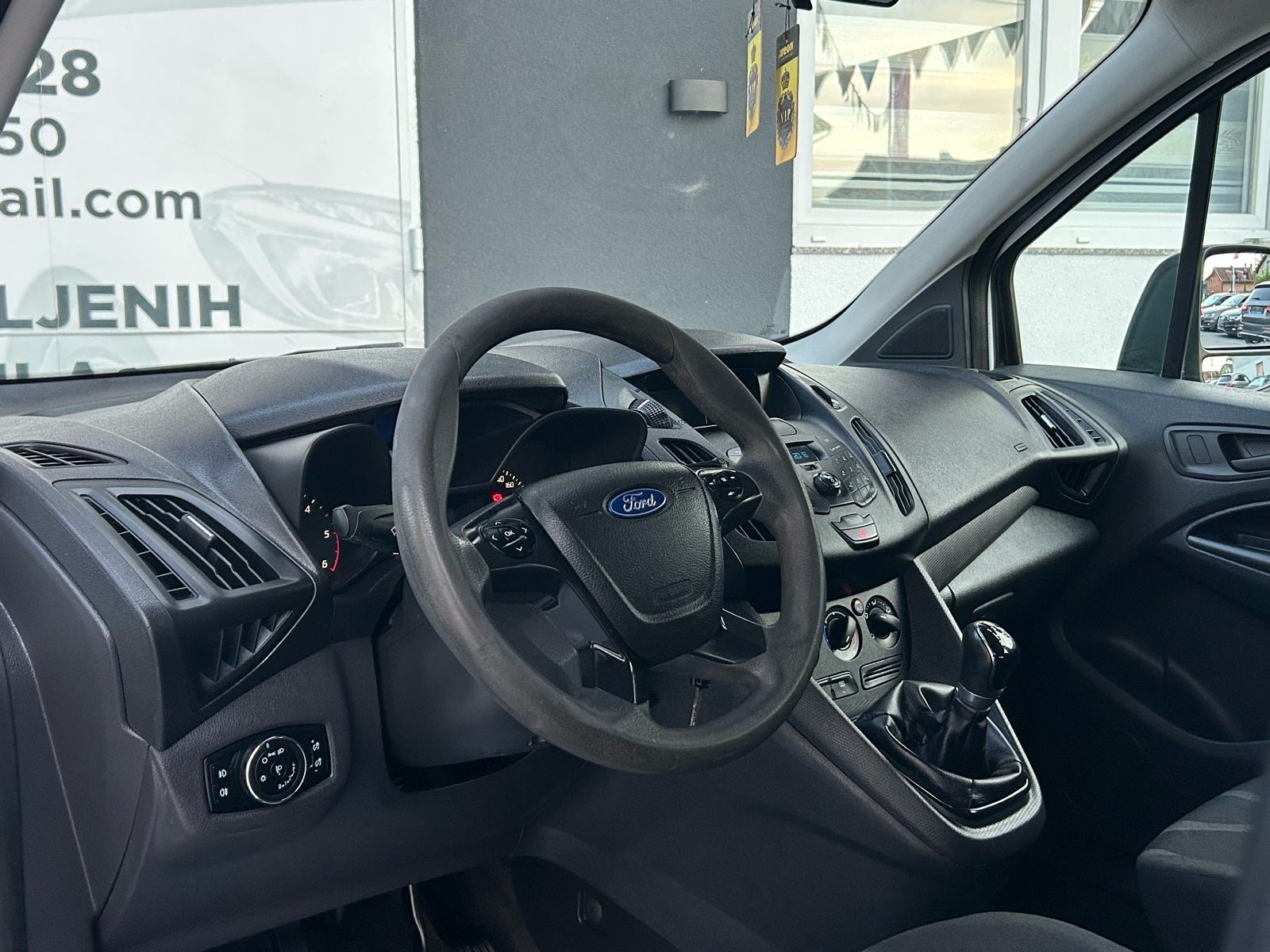 Ford Tourneo Connect 1,6 TDCi 2015G.MAXI 5 SJEDALA 2 BOĆNA KLIZNA VRAT, fotografija 18