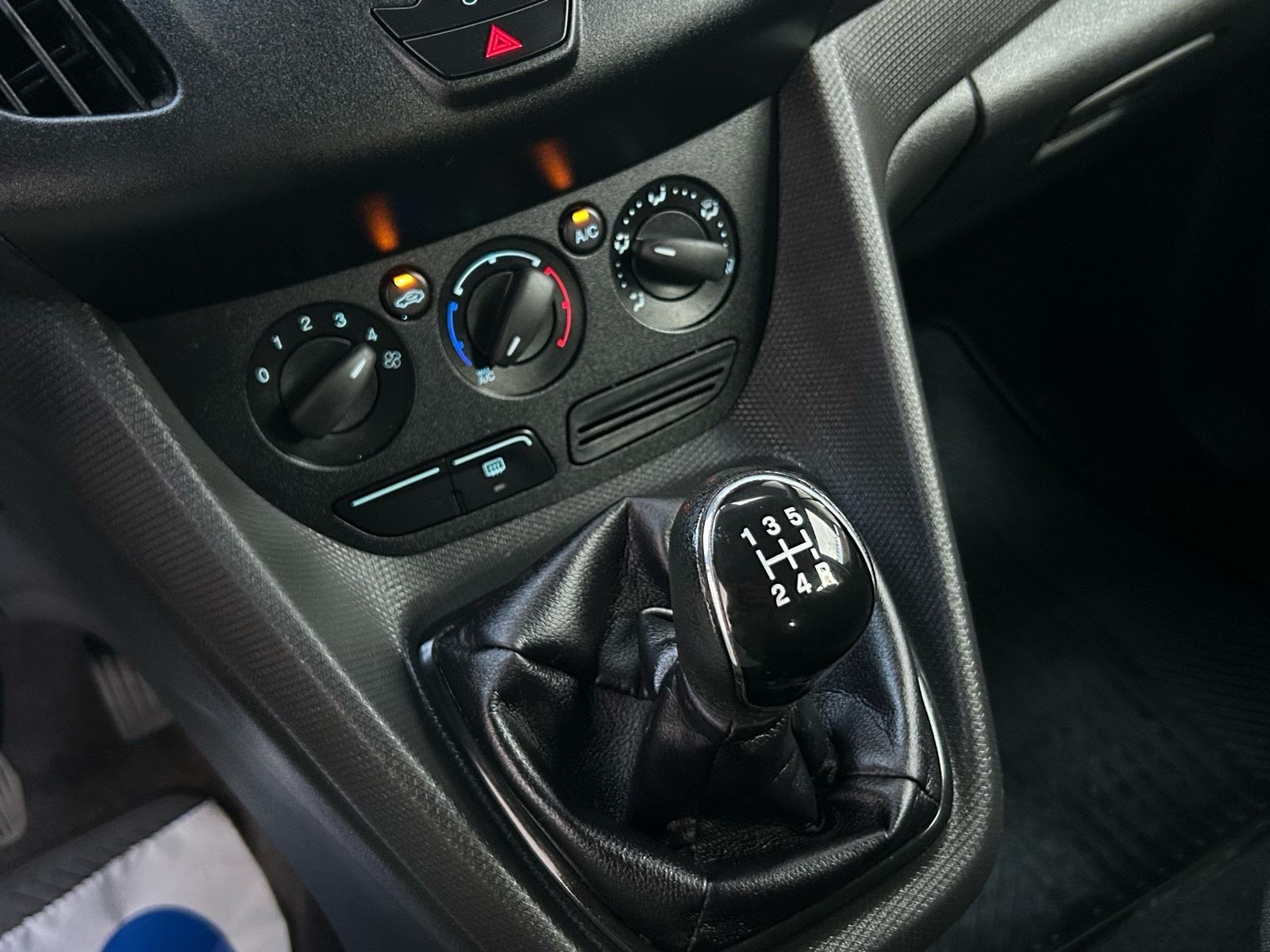 Ford Tourneo Connect 1,6 TDCi 2015G.MAXI 5 SJEDALA 2 BOĆNA KLIZNA VRAT, fotografija 20