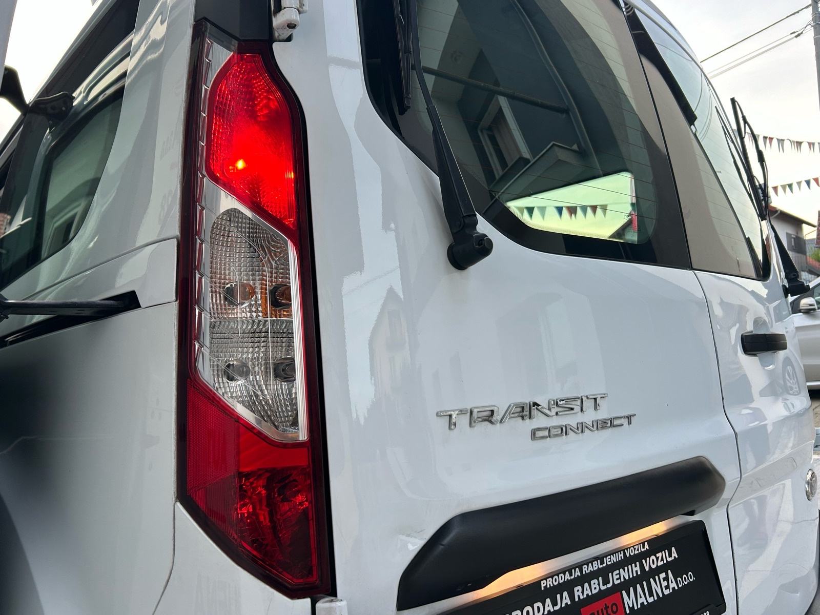 Ford Tourneo Connect 1,6 TDCi 2015G.MAXI 5 SJEDALA 2 BOĆNA KLIZNA VRAT, fotografija 15