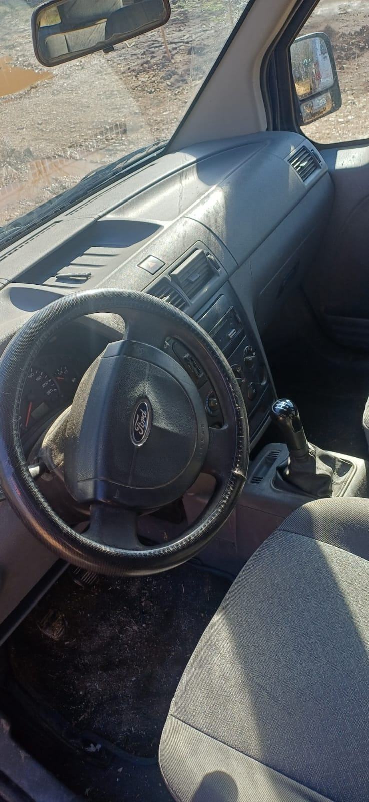 Ford Tourneo Connect 1,8, fotografija 4