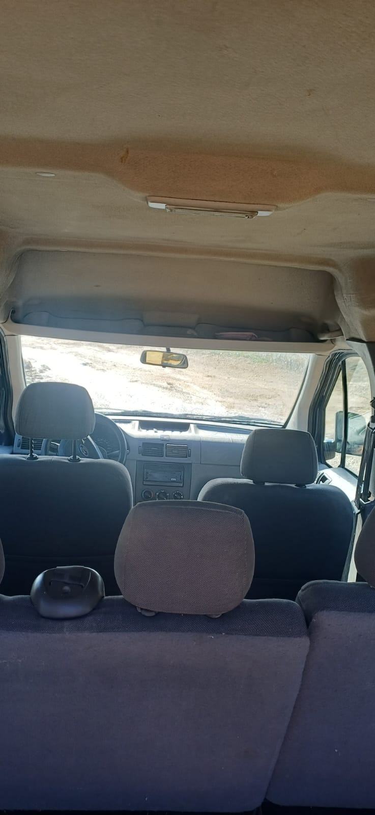 Ford Tourneo Connect 1,8, fotografija 10