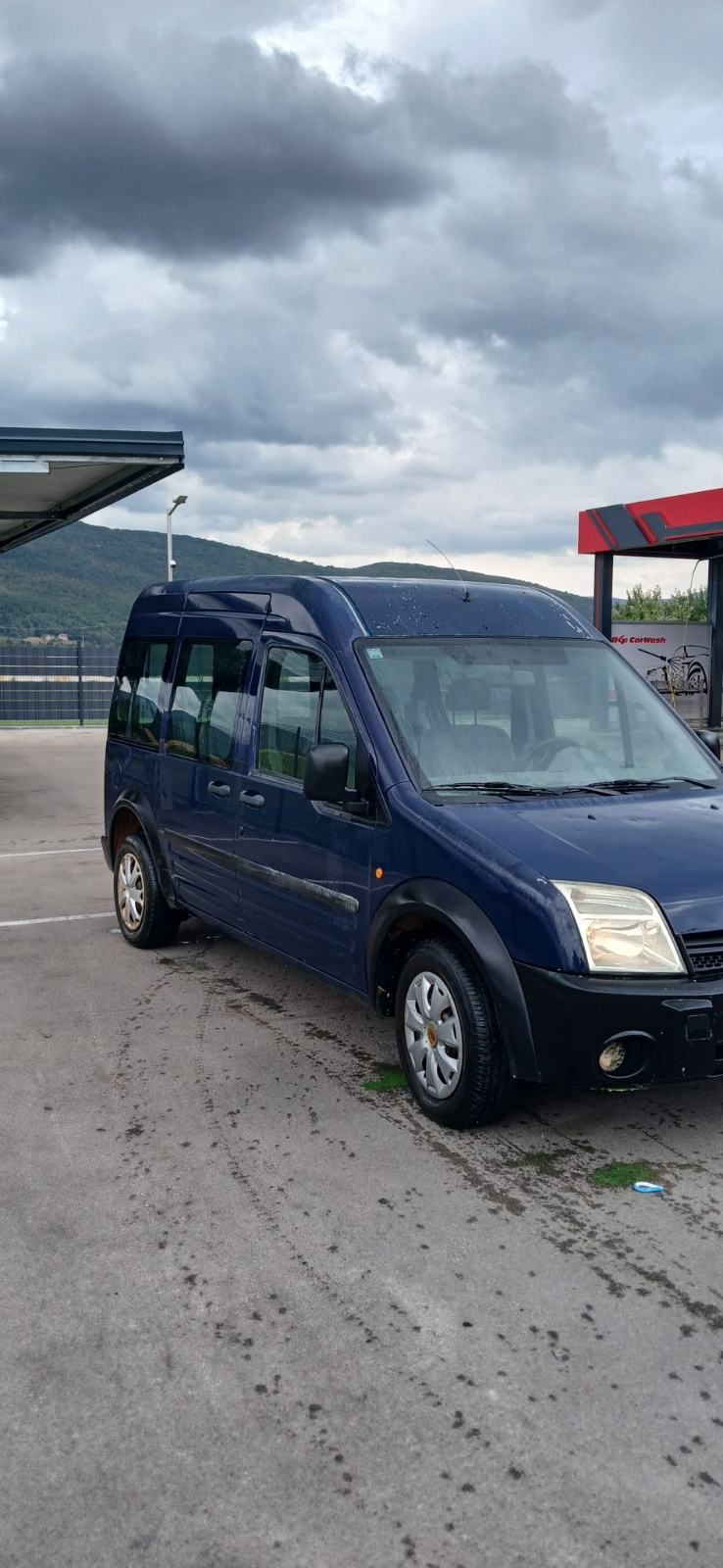 Ford Tourneo Connect 1,8, fotografija 1