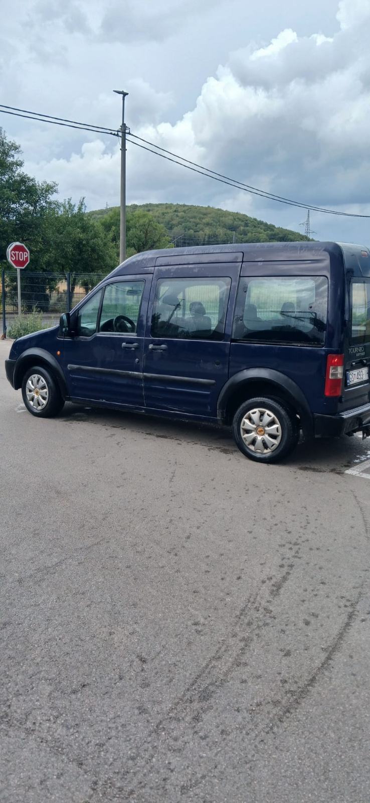 Ford Tourneo Connect 1,8, fotografija 12