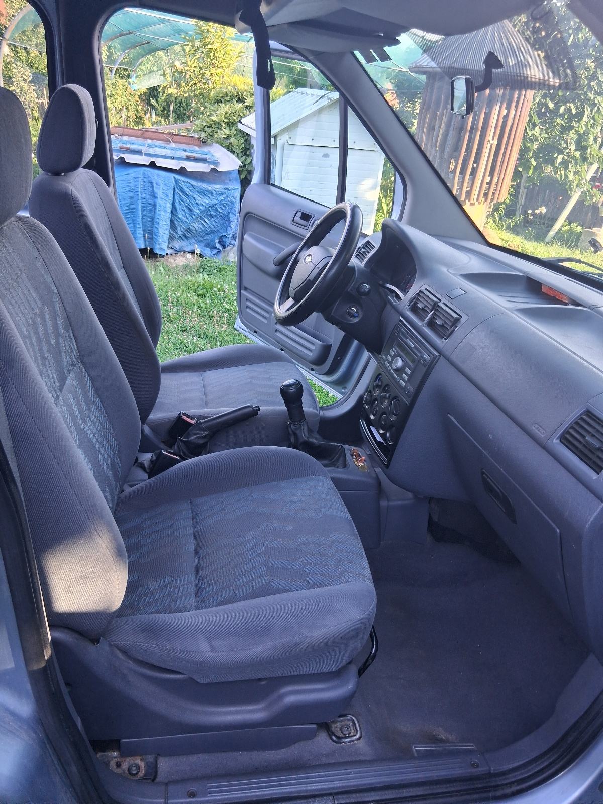 Ford Tourneo Connect LWB 1,8 D, fotografija 11