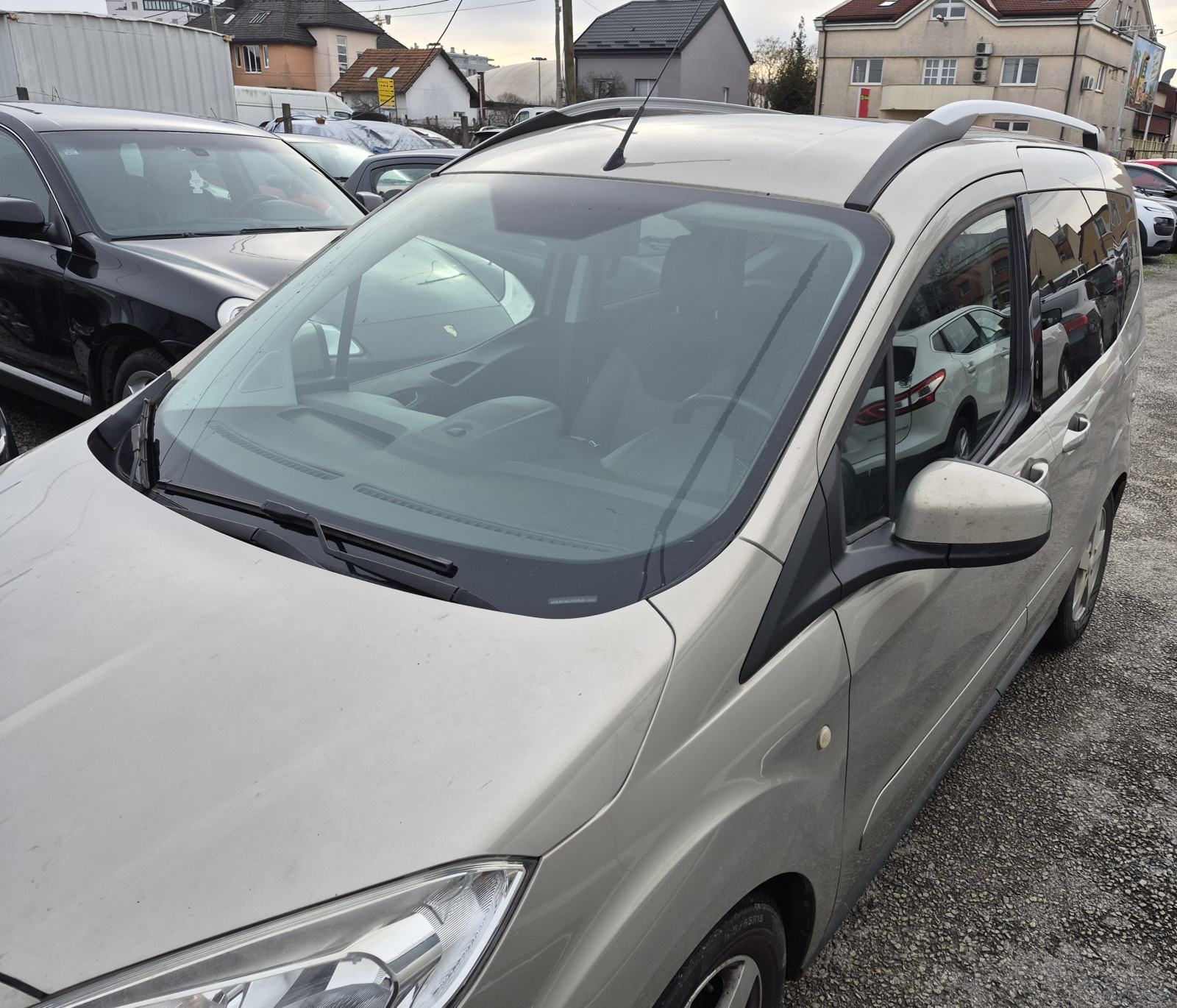 Ford Tourneo Courier 1.5 tdci , klima , kredit, fotografija 2