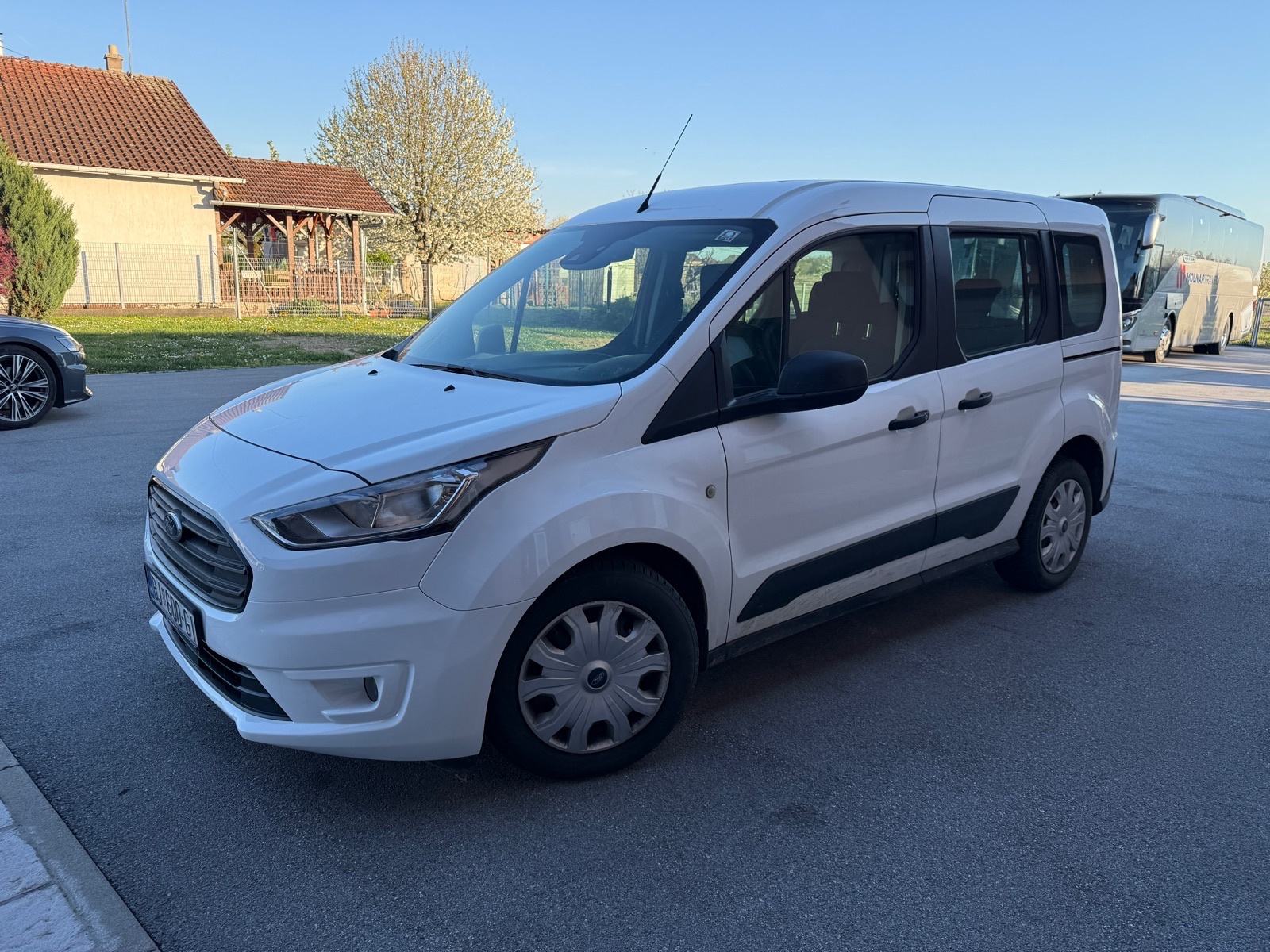 Ford Transit 1,5 TDCi, fotografija 3