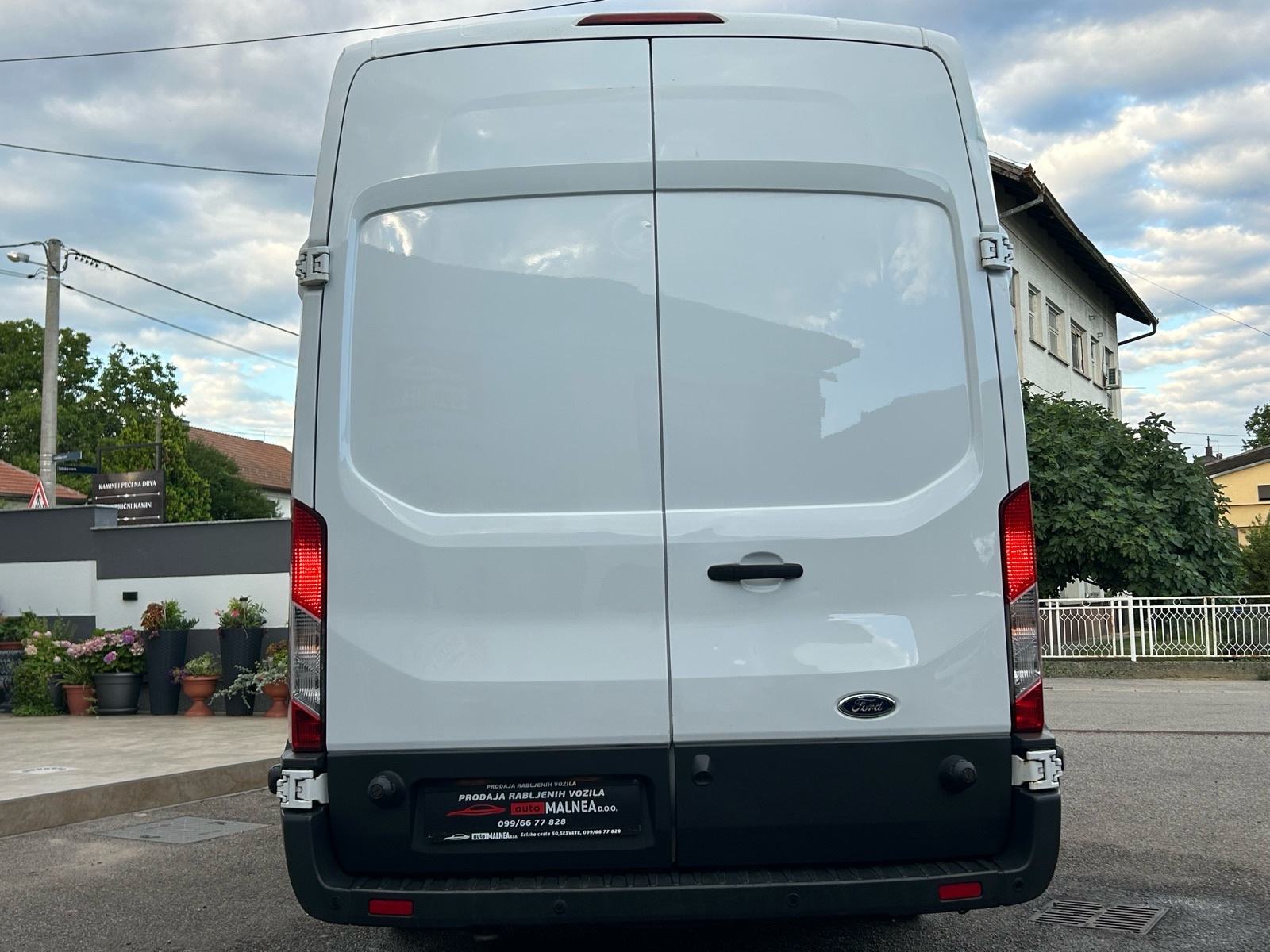 Ford Transit 2,0 TDCi 96KW.2018G.NOVI MODEL TOP STANJE BOGATA OPREMA, fotografija 8