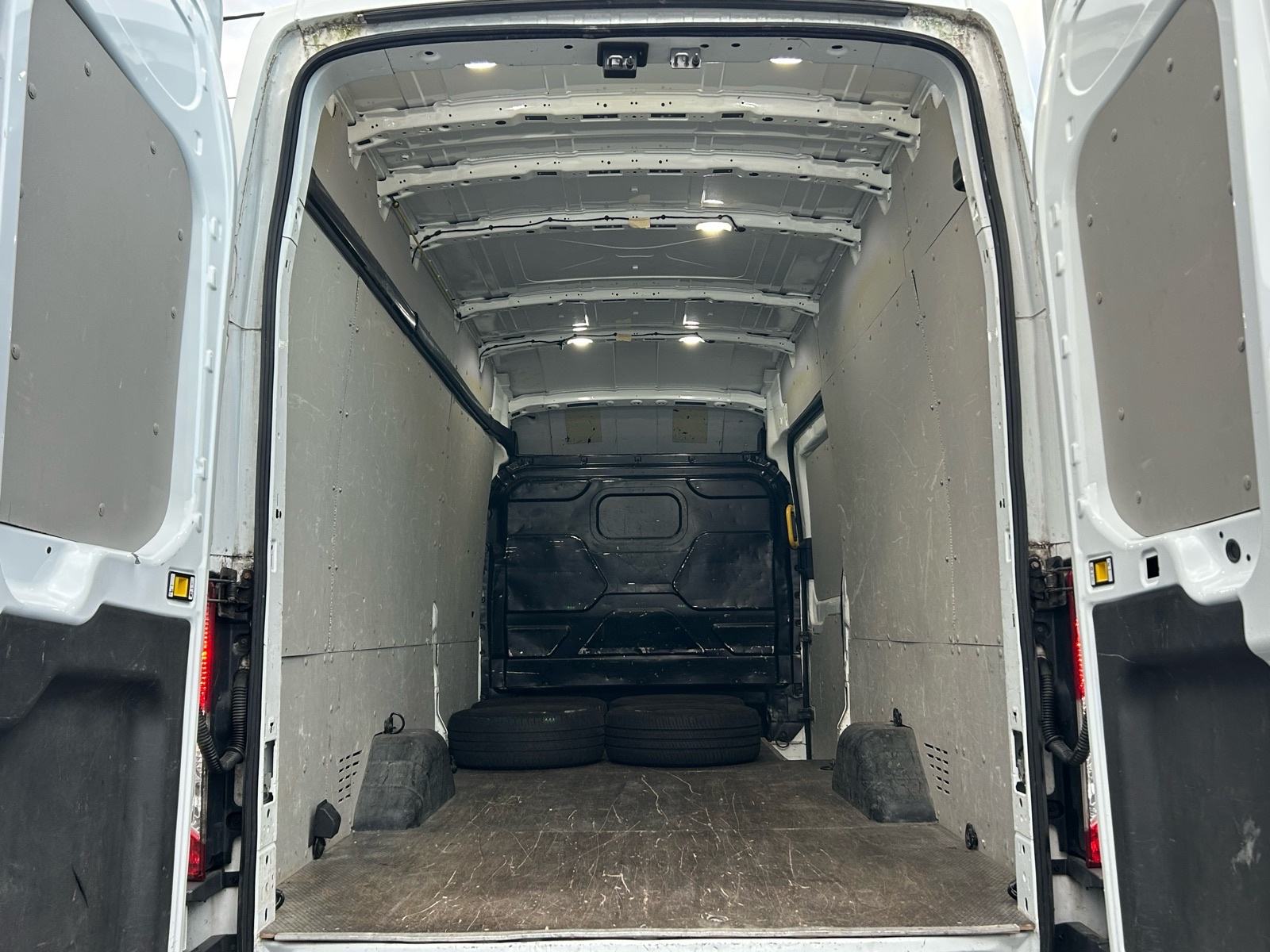 Ford Transit 2,0 TDCi 96KW.2018G.NOVI MODEL TOP STANJE BOGATA OPREMA, fotografija 20