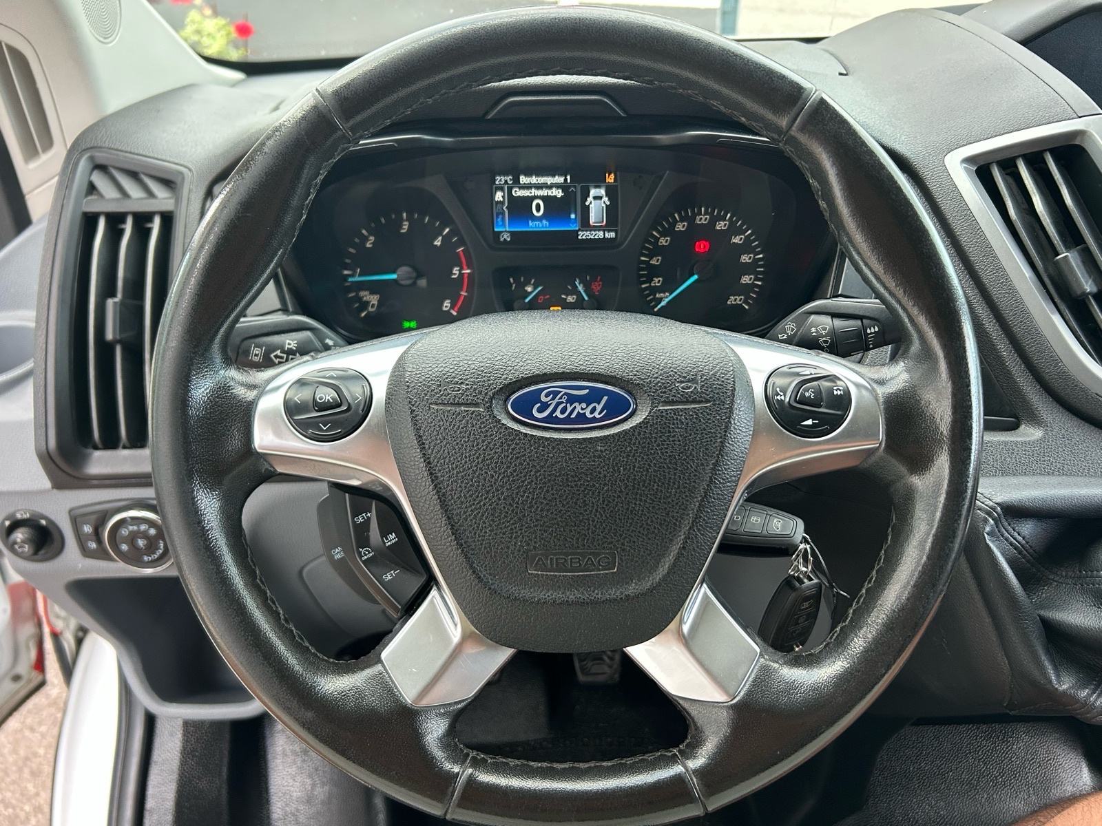 Ford Transit 2,0 TDCi 96KW.2018G.NOVI MODEL TOP STANJE BOGATA OPREMA, fotografija 15