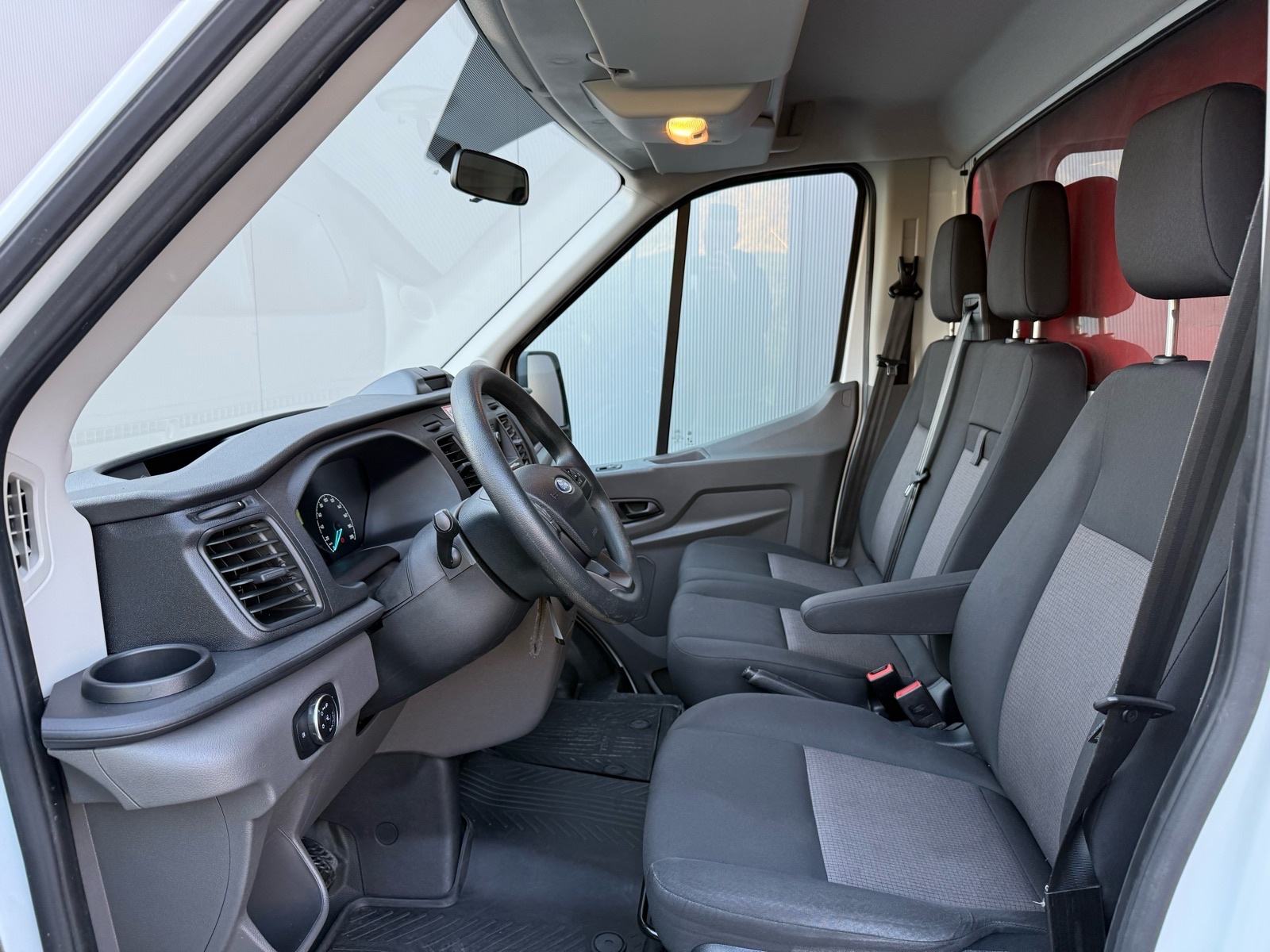 Ford Transit 2,0 TDCi S CERADOM-DOSTUPNO ODMAH-REGA 3/27-SAMO 109000KM, fotografija 10