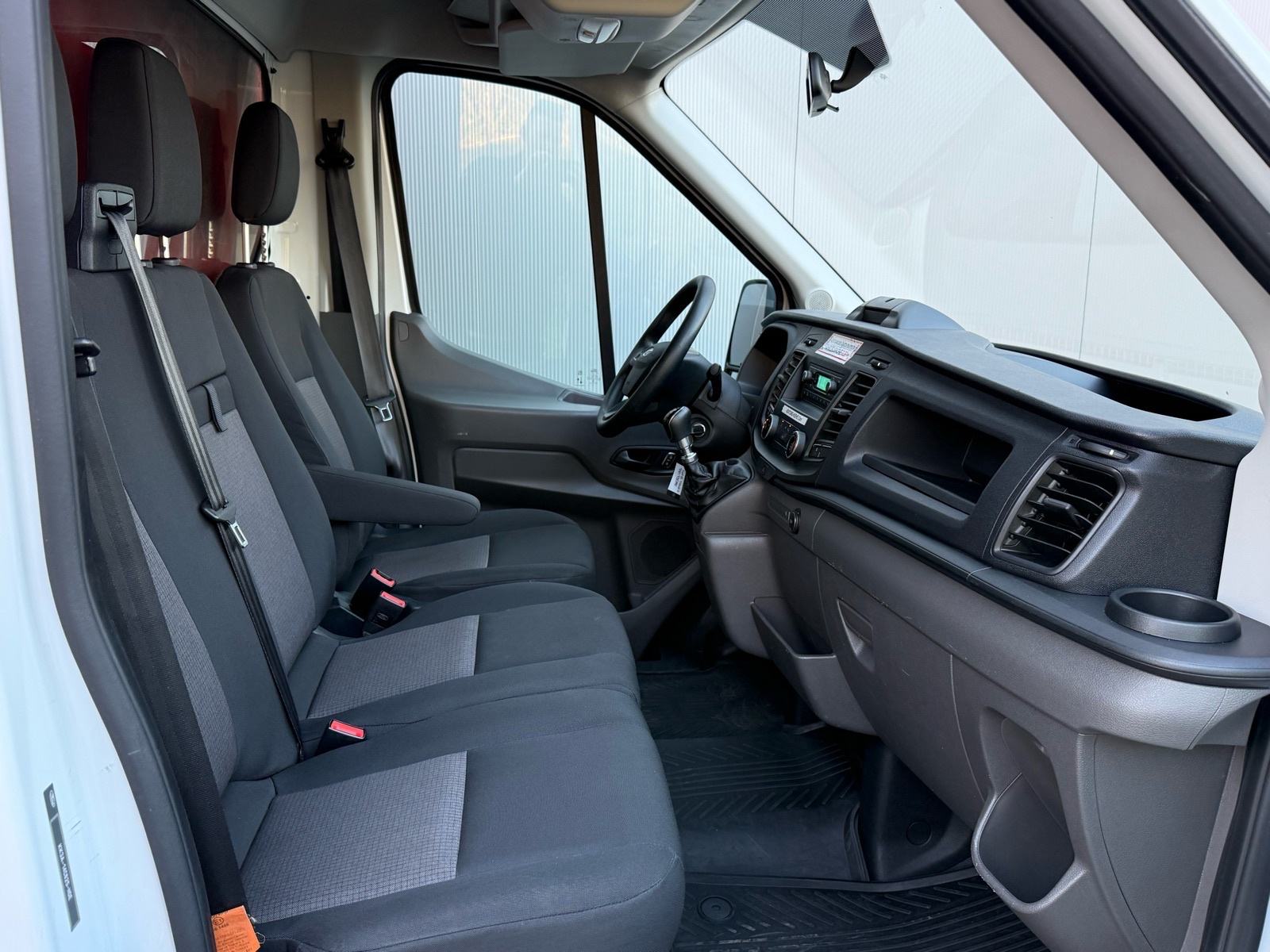 Ford Transit 2,0 TDCi S CERADOM-DOSTUPNO ODMAH-REGA 3/27-SAMO 109000KM, fotografija 11