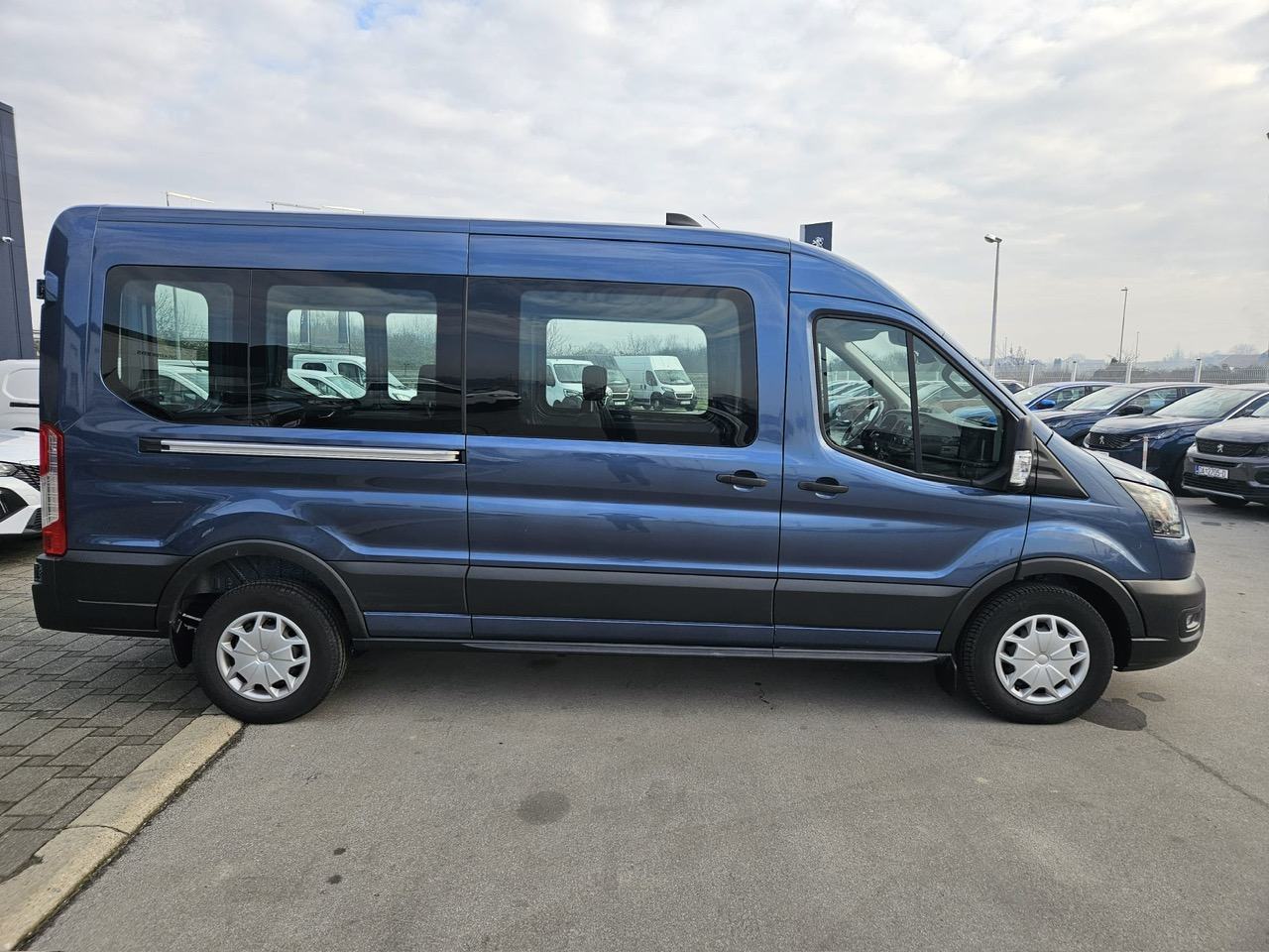 FORD TRANSIT 2,0 TDCi MHEV 130 KS, 9 SJEDALA,U PDV-u,ODLIČAN,PRILIKA, fotografija 11