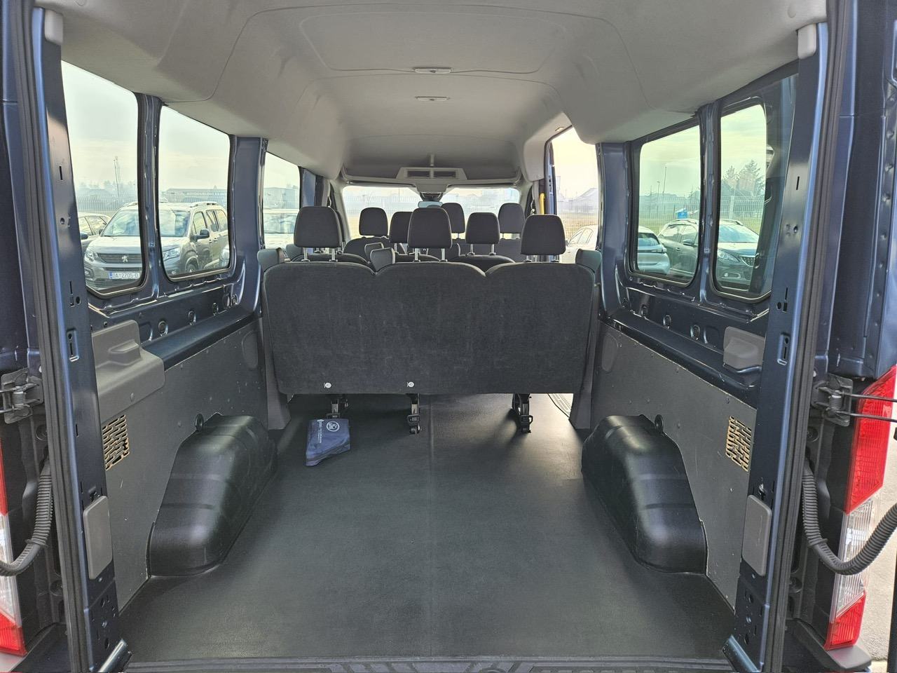 FORD TRANSIT 2,0 TDCi MHEV 130 KS, 9 SJEDALA,U PDV-u,ODLIČAN,PRILIKA, fotografija 9