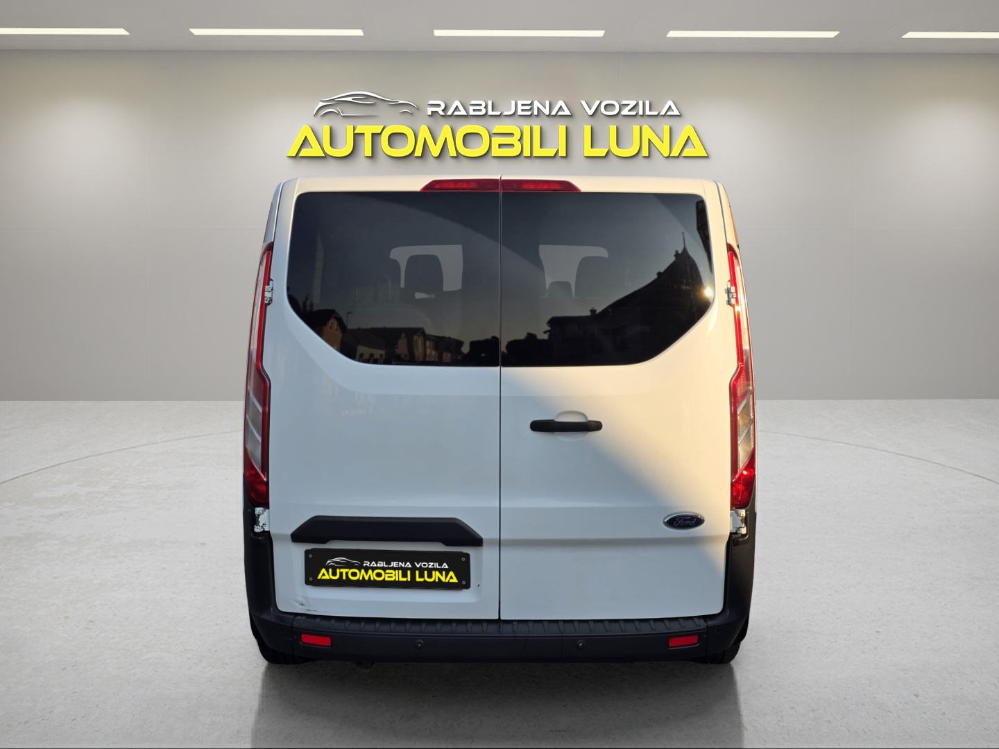 Ford Transit 310 2,0 TDCi, fotografija 5