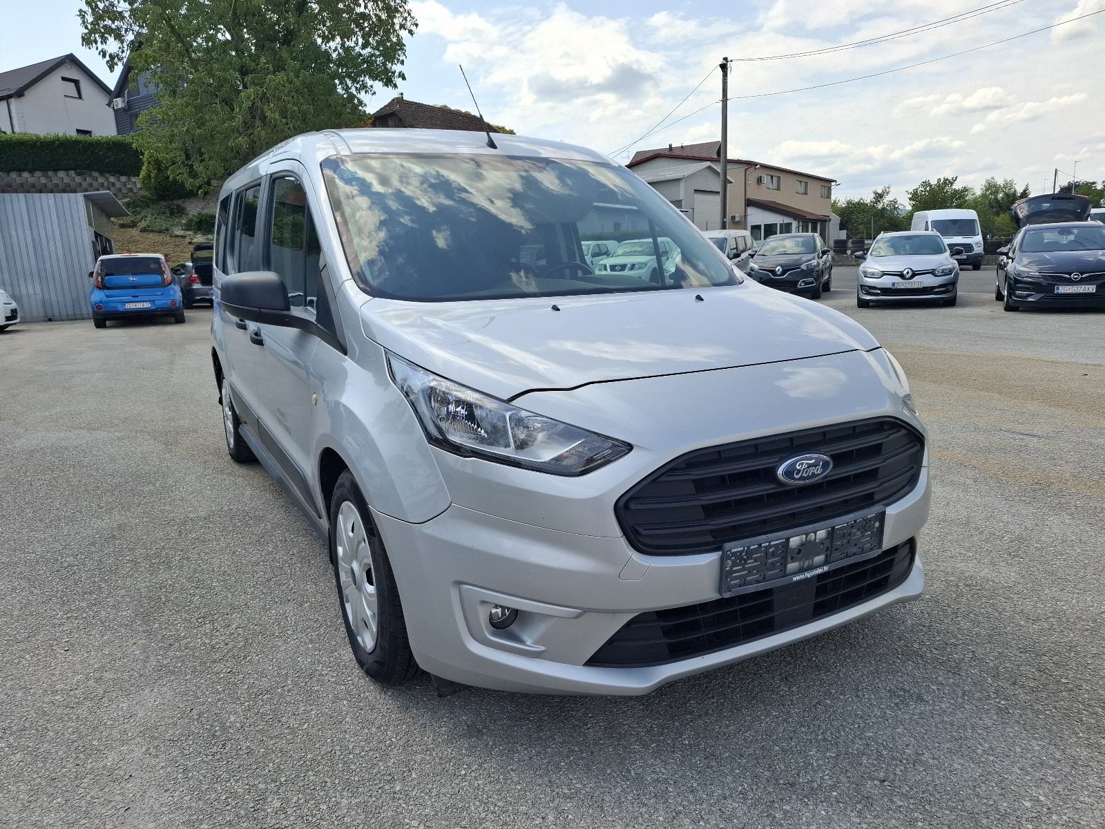 Ford Transit Connect 1,5 TDCi N1 SA 5 SJEDALA-KLIMA-HR AUTO-SERVISNA, fotografija 2