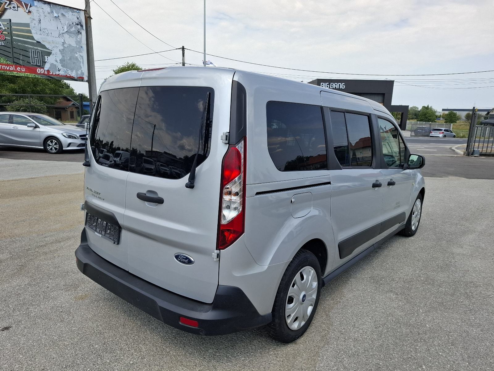 Ford Transit Connect 1,5 TDCi N1 SA 5 SJEDALA-KLIMA-HR AUTO-SERVISNA, fotografija 5