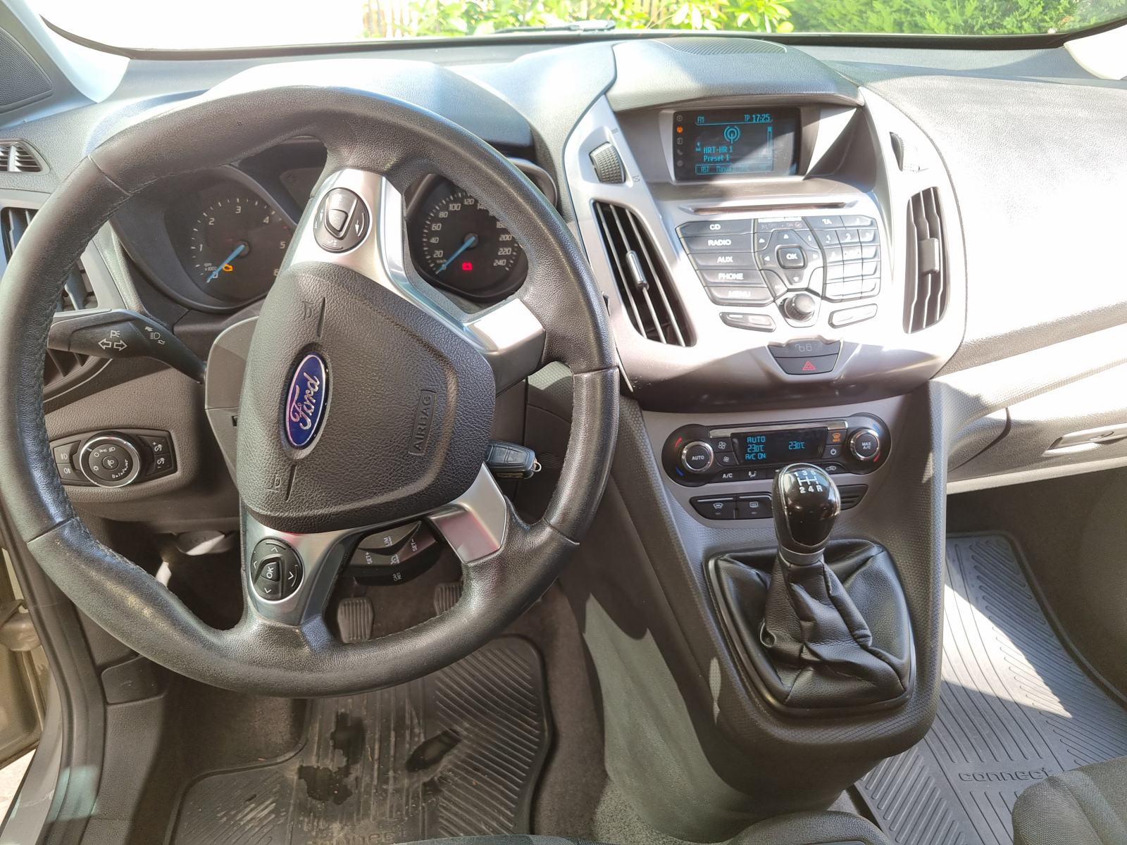 Ford Transit Connect / Tourneo, fotografija 5