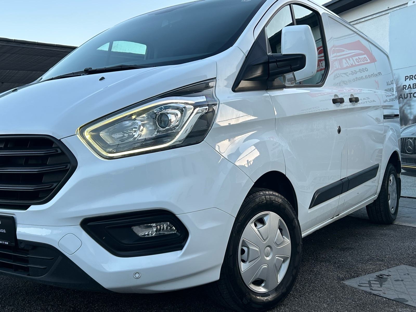 Ford Transit Custom 2.0 TDCI 2019G.NOVI MODEL TOPSTANJE 12.500€ SA PDV, fotografija 4