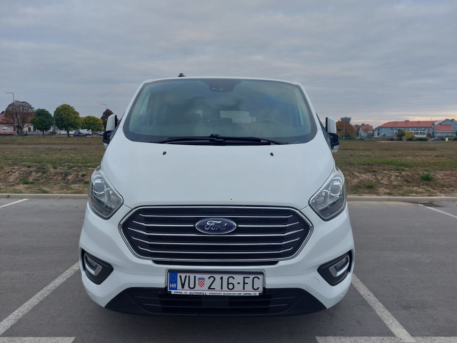 Ford Transit Custom 2.0 TDCI, fotografija 1
