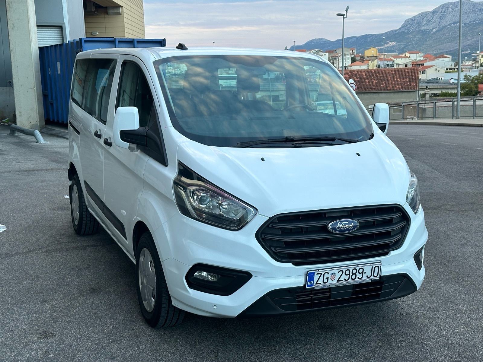 Ford Transit Custom 2,0 tdci, odlican, sjedala 8+1, ZAMJENA, fotografija 6