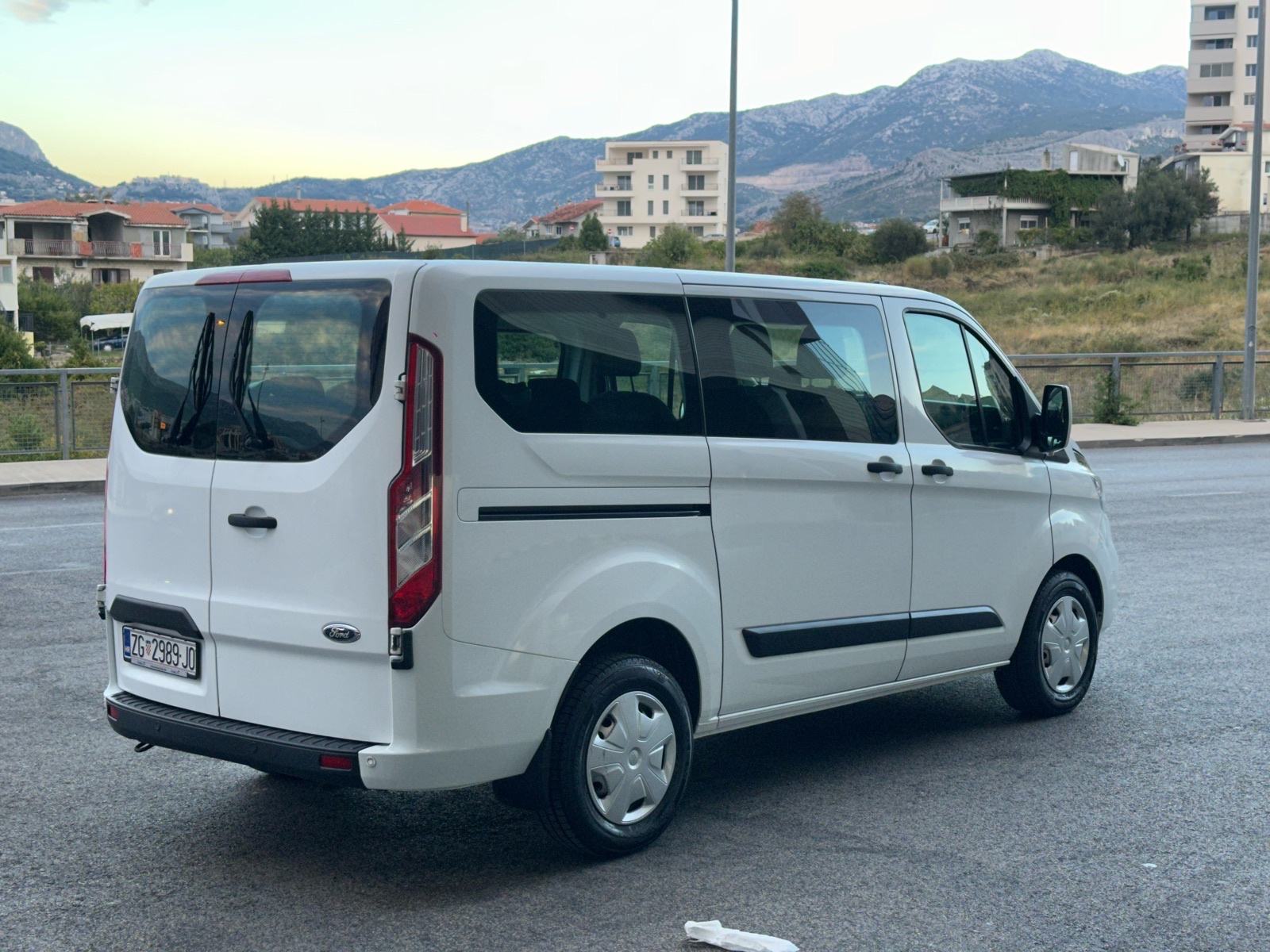 Ford Transit Custom 2,0 tdci, odlican, sjedala 8+1, ZAMJENA, fotografija 11