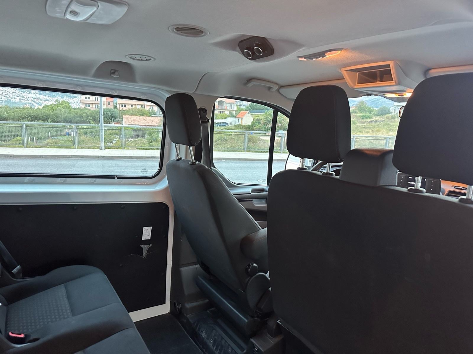 Ford Transit Custom 2,0 tdci, odlican, sjedala 8+1, ZAMJENA, fotografija 20