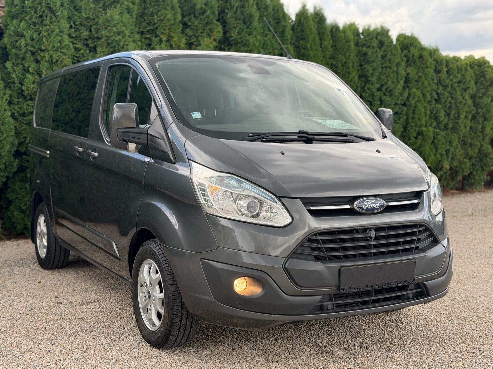 Ford Transit Custom 2,2 D * 5 Sjedala i tovarni prostor*, fotografija 4