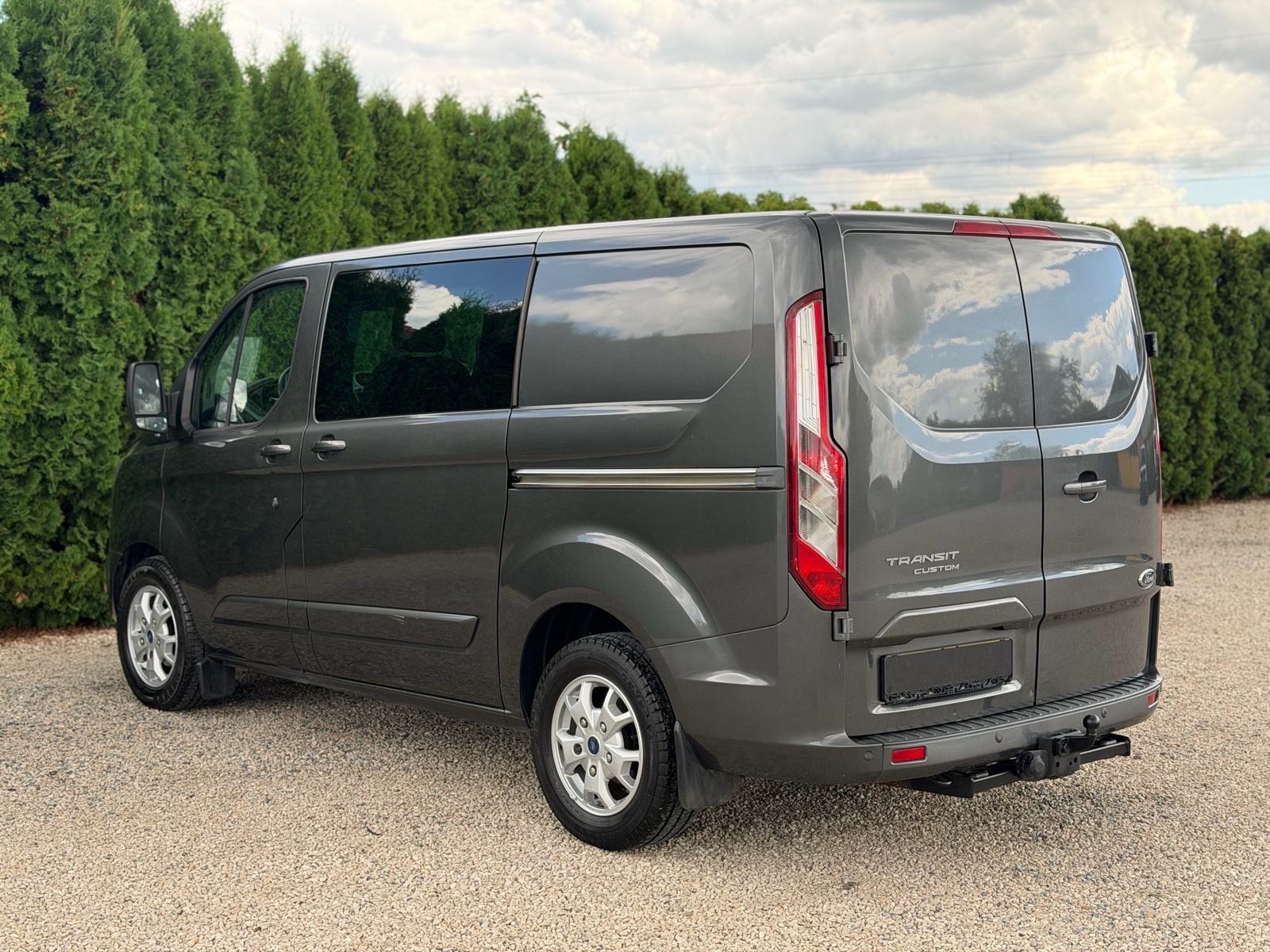 Ford Transit Custom 2,2 D * 5 Sjedala i tovarni prostor*, fotografija 6